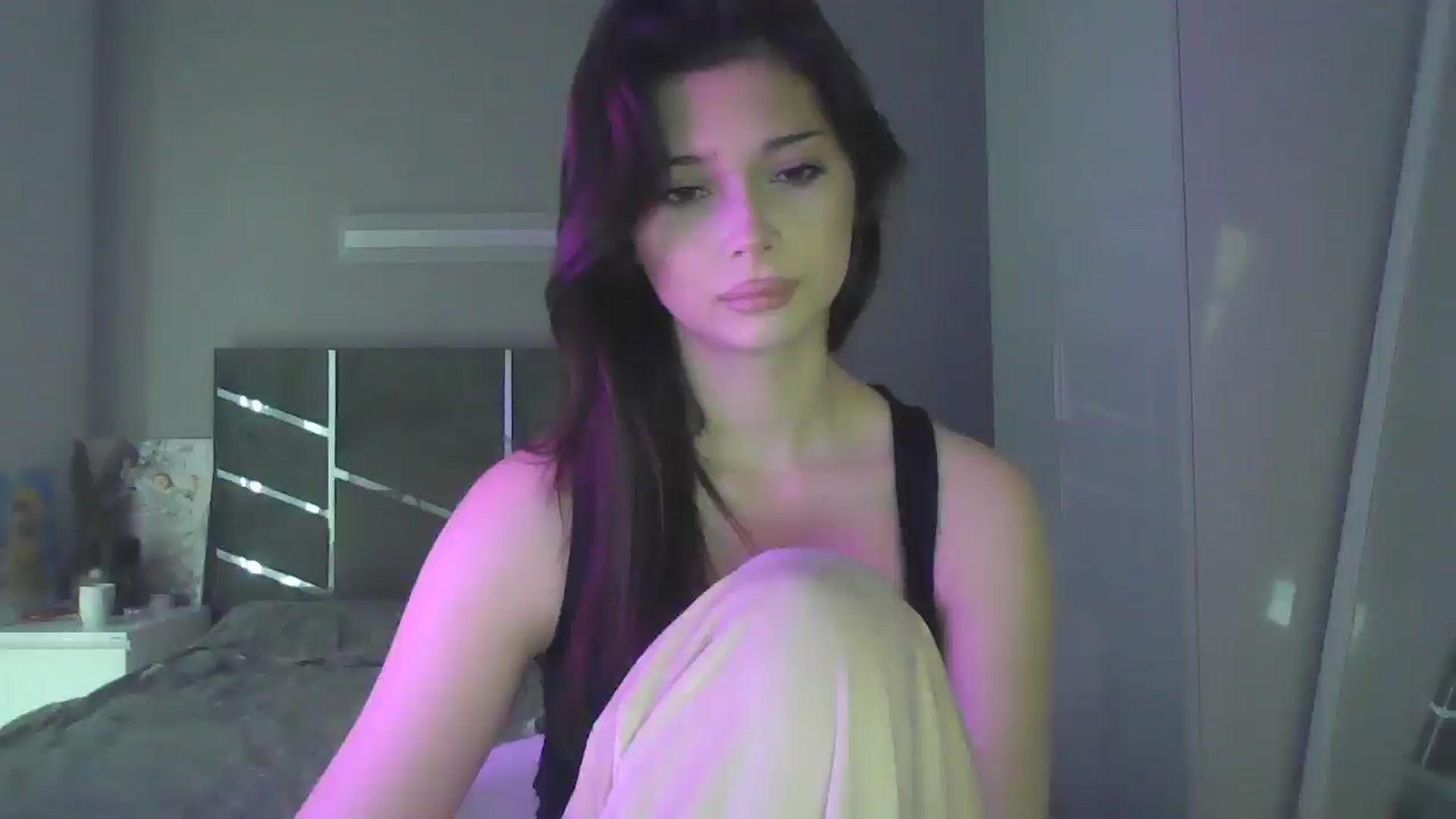 Gallery image thumbnail from AnitaHarper's myfreecams stream on, 05/20/2025, 09:43 image 11 of 20