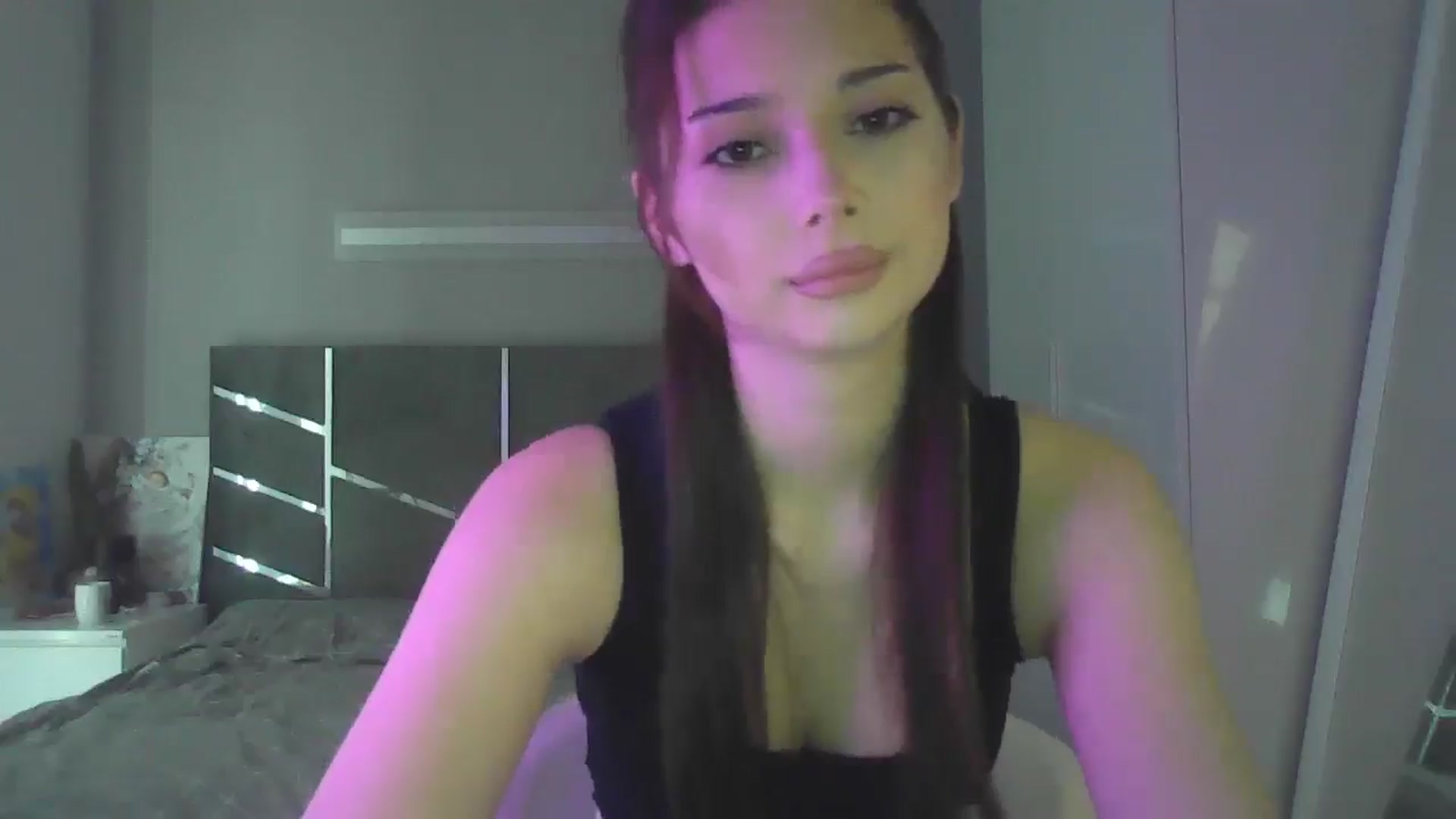 Gallery image thumbnail from AnitaHarper's myfreecams stream on, 05/20/2025, 11:10 image 4 of 20