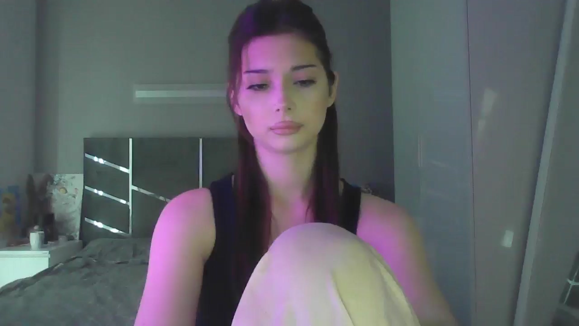 Gallery image thumbnail from AnitaHarper's myfreecams stream on, 05/20/2025, 11:10 image 6 of 20