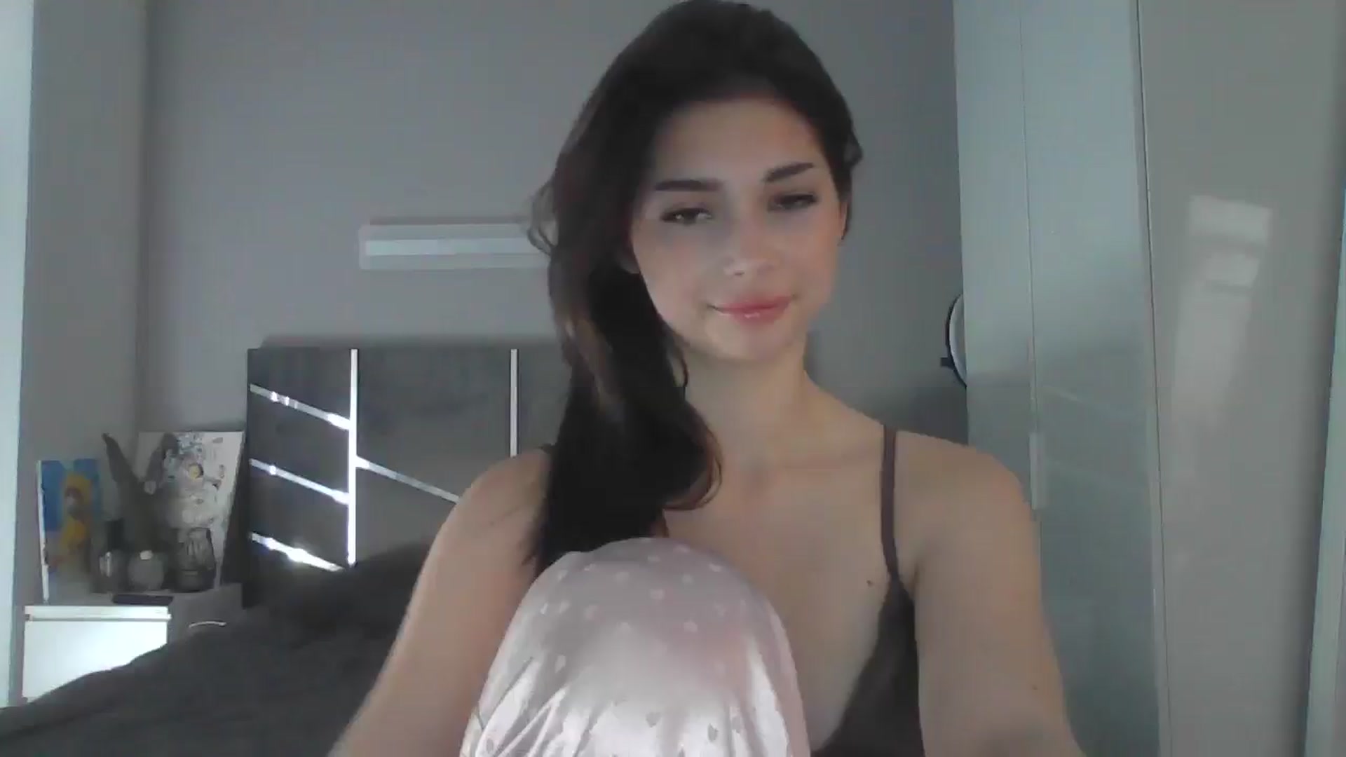 Gallery image thumbnail from AnitaHarper's myfreecams stream on, 06/23/2025, 10:08 image 17 of 20