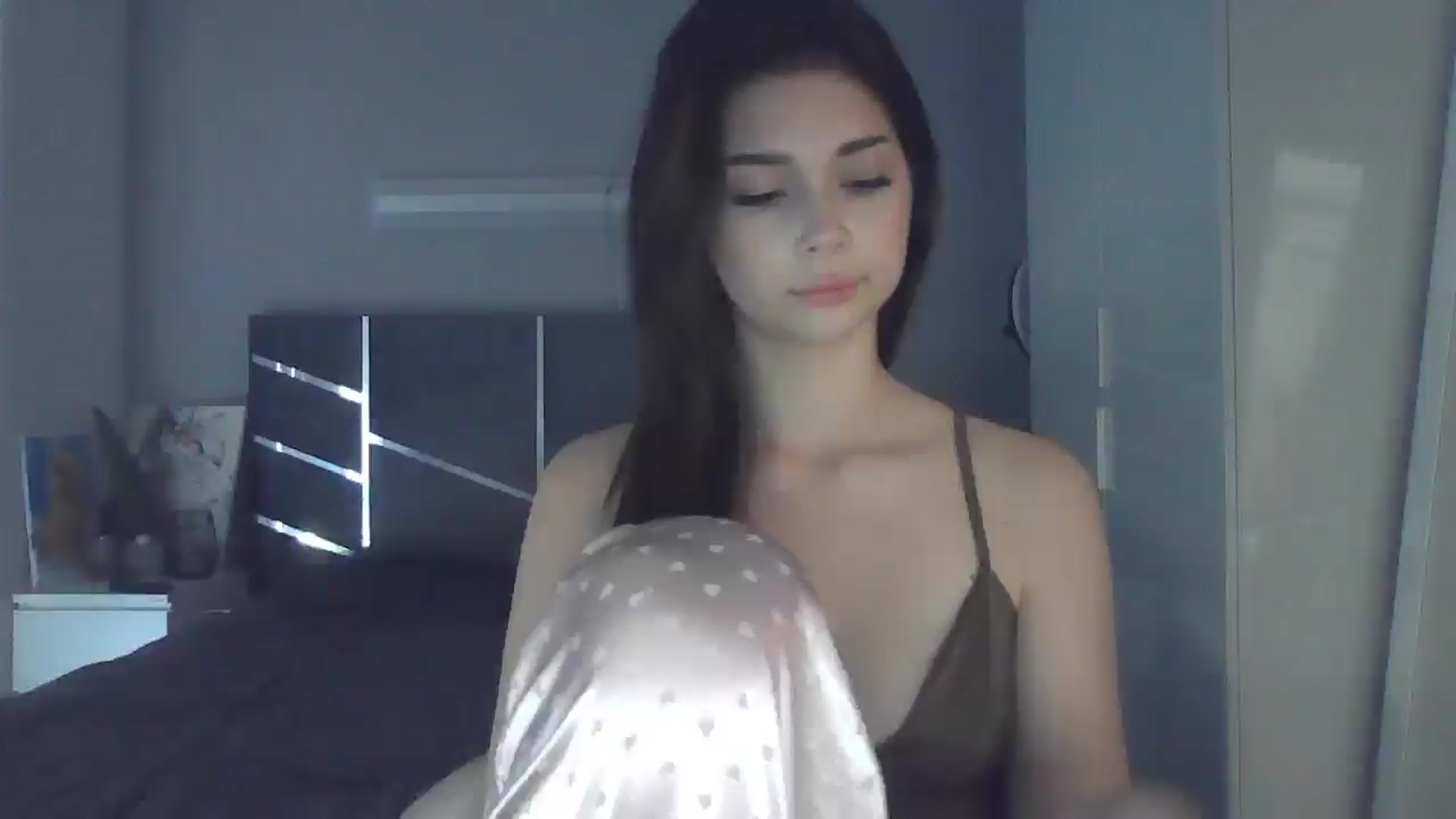 Gallery image thumbnail from AnitaHarper's myfreecams stream on, 06/23/2025, 12:40 image 7 of 20