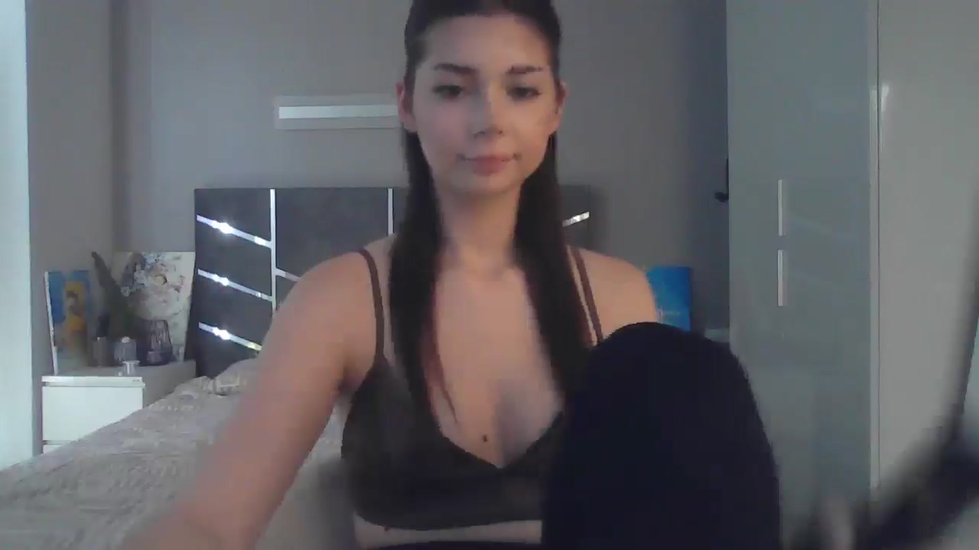 Gallery image thumbnail from AnitaHarper's myfreecams stream on, 06/27/2025, 08:40 image 16 of 20