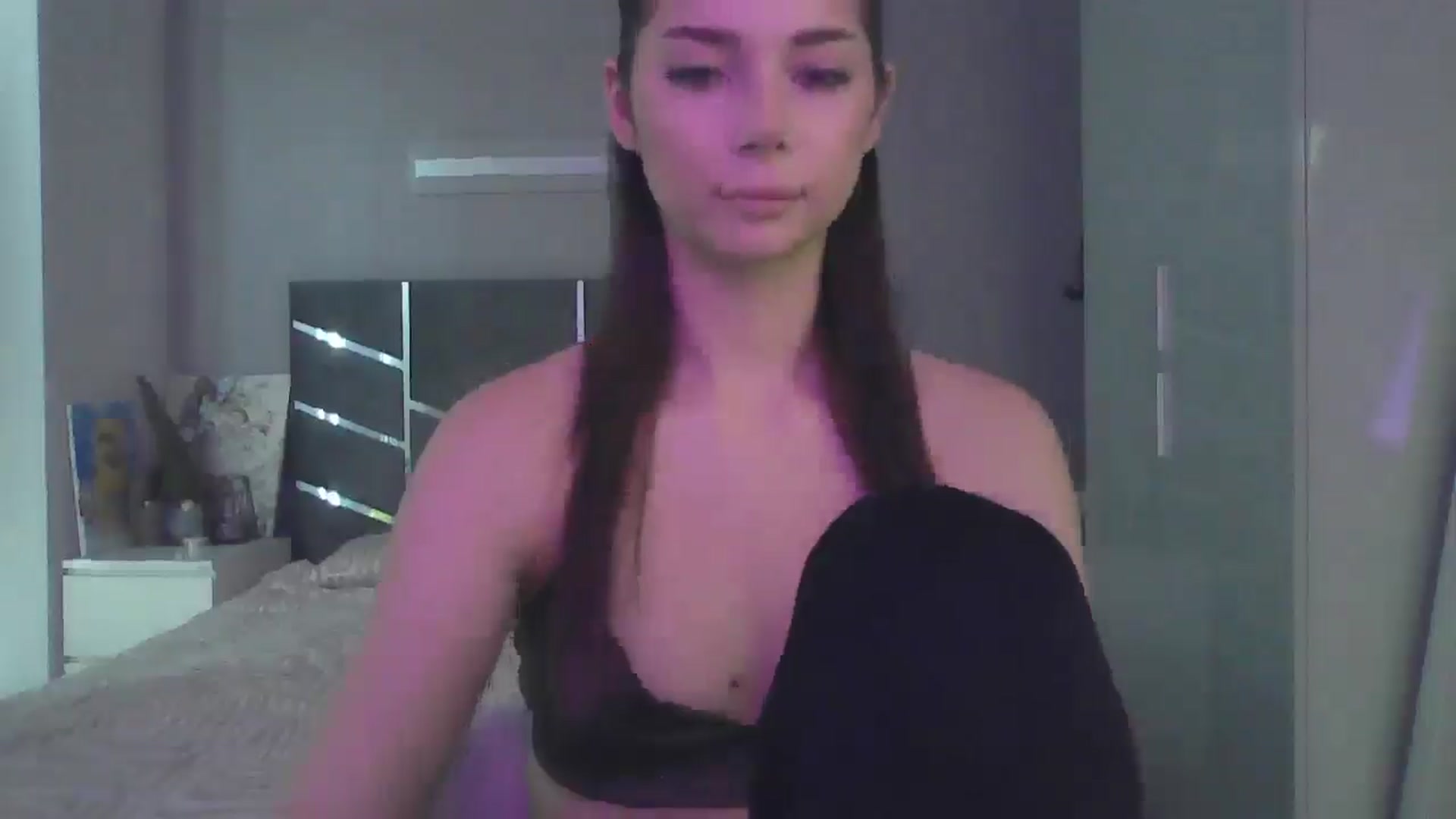Gallery image thumbnail from AnitaHarper's myfreecams stream on, 06/27/2025, 08:40 image 10 of 20