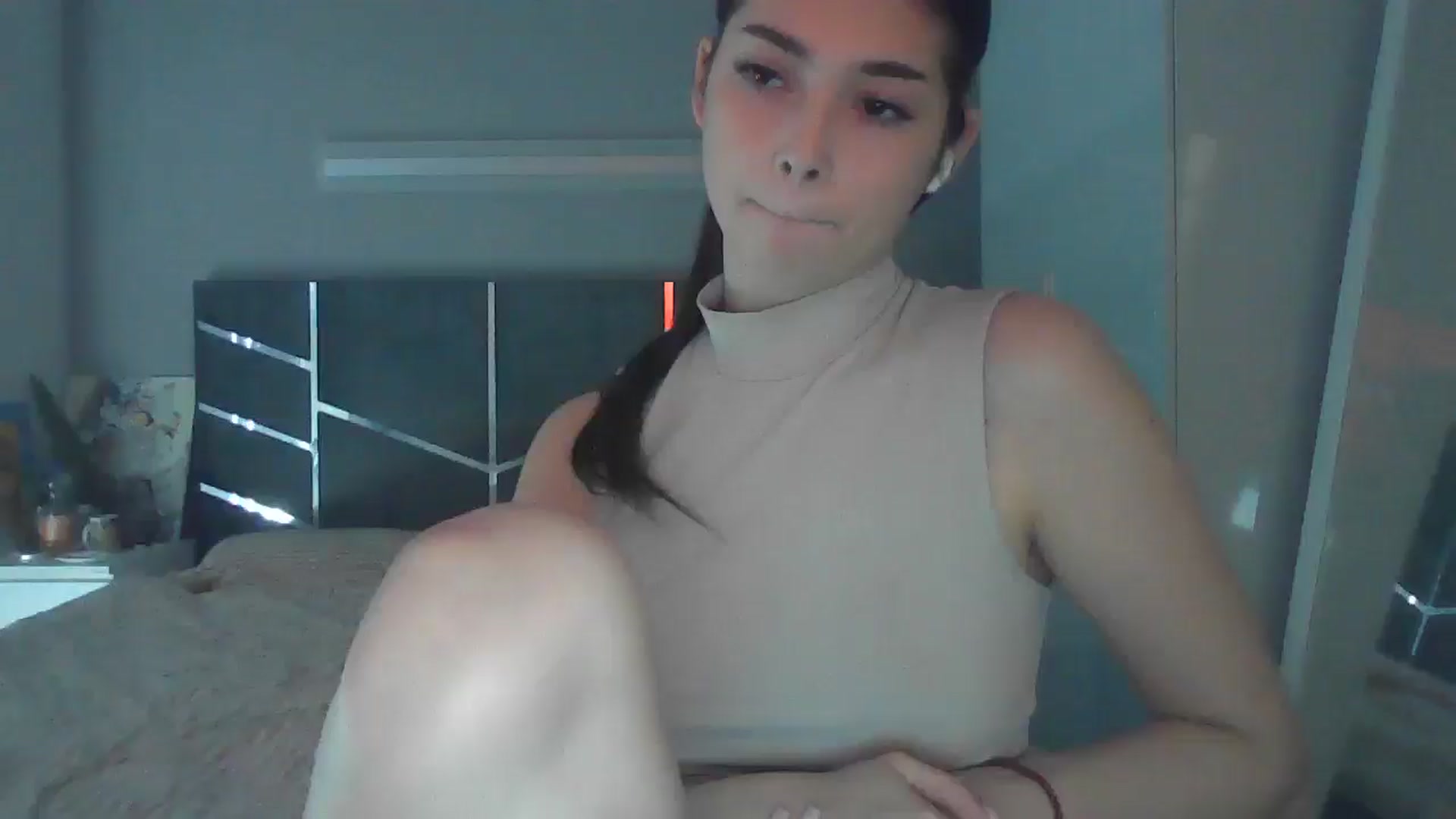 Gallery image thumbnail from AnitaHarper's myfreecams stream on, 07/02/2025, 09:13 image 17 of 20