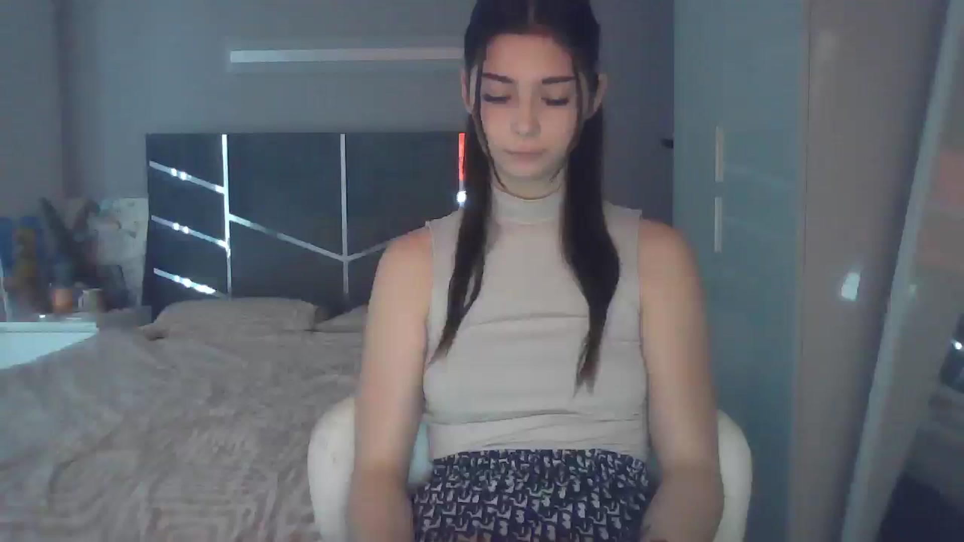 Gallery image thumbnail from AnitaHarper's myfreecams stream on, 07/02/2025, 11:53 image 13 of 20
