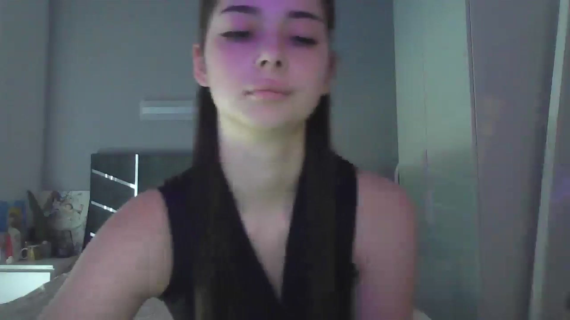 Gallery image thumbnail from AnitaHarper's myfreecams stream on, 07/07/2025, 11:05 image 11 of 20