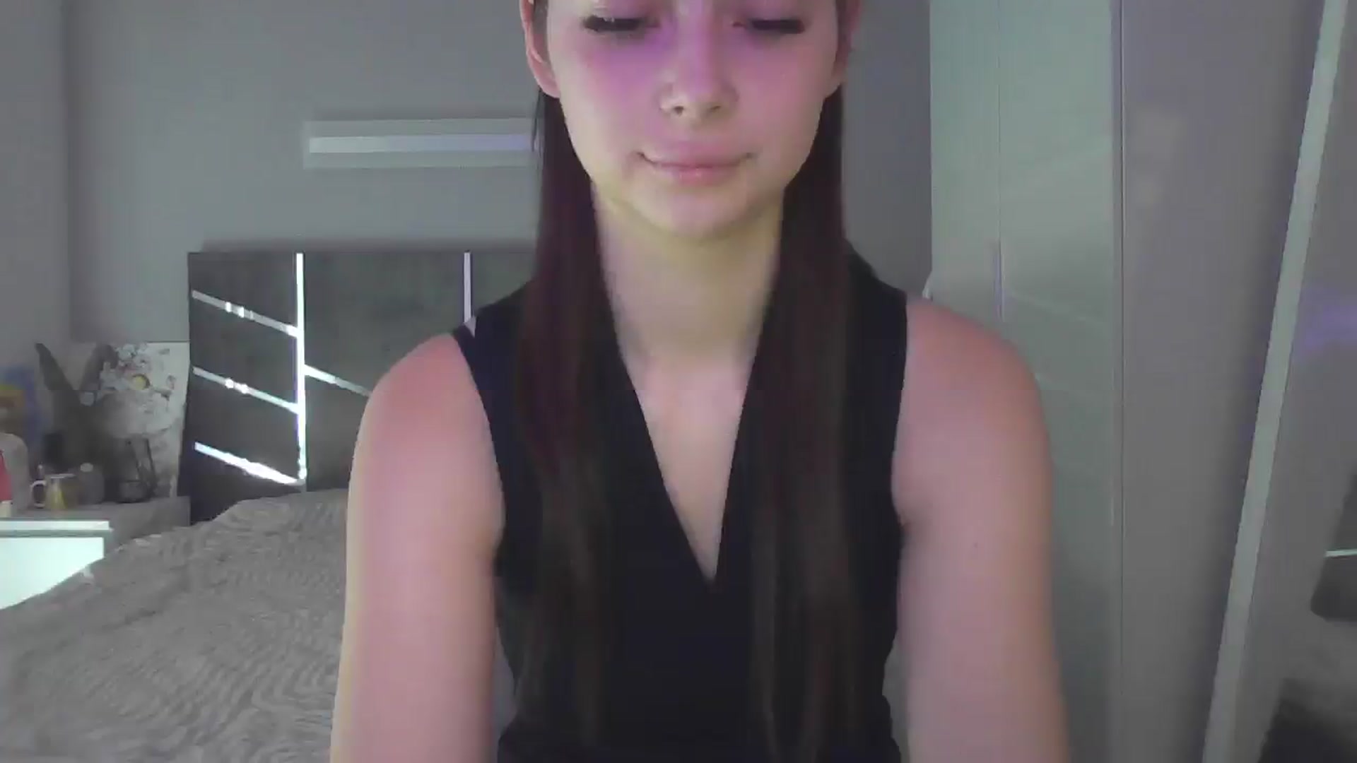 Gallery image thumbnail from AnitaHarper's myfreecams stream on, 07/07/2025, 11:05 image 16 of 20