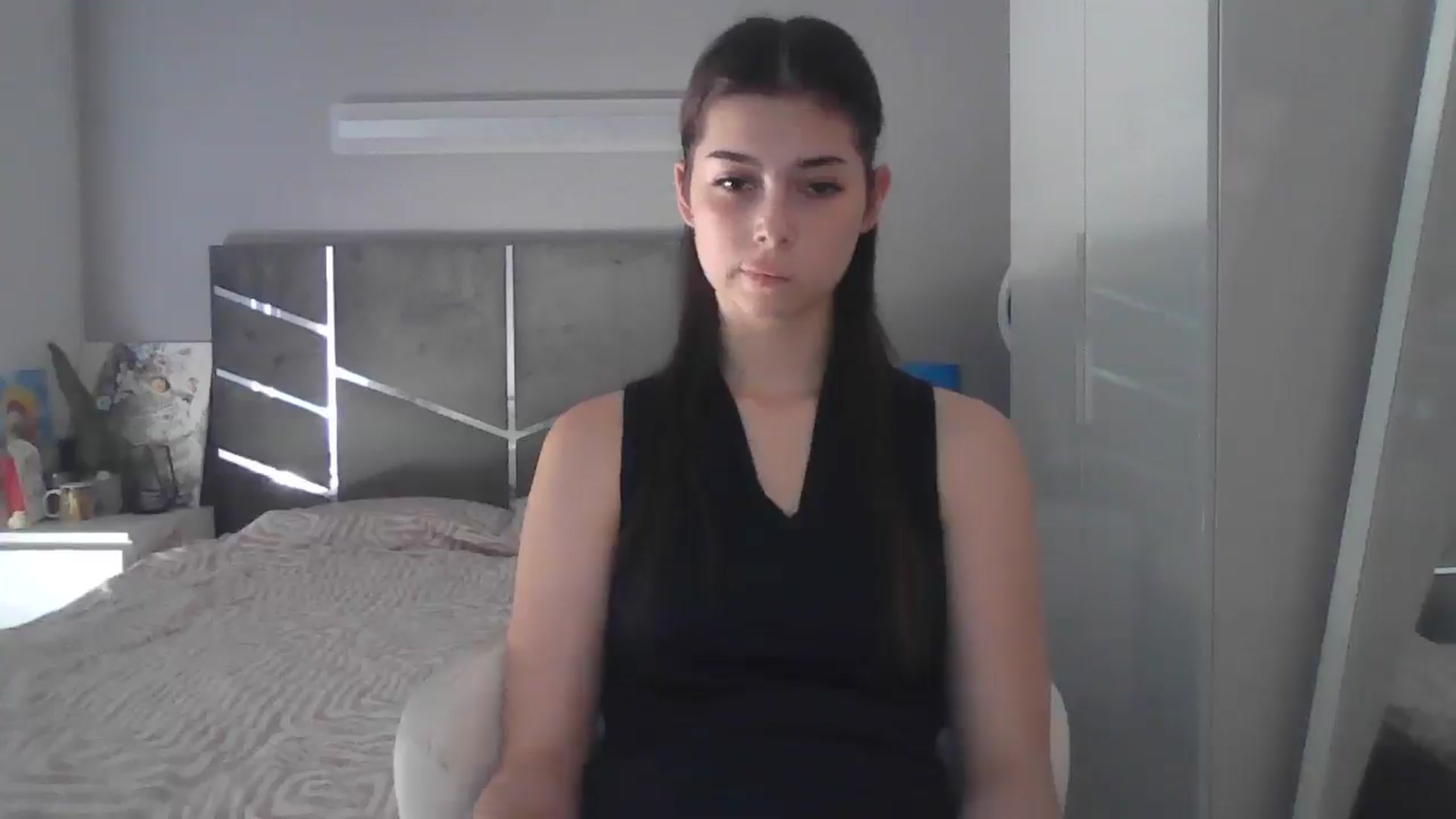 Gallery image thumbnail from AnitaHarper's myfreecams stream on, 07/07/2025, 11:05 image 6 of 20