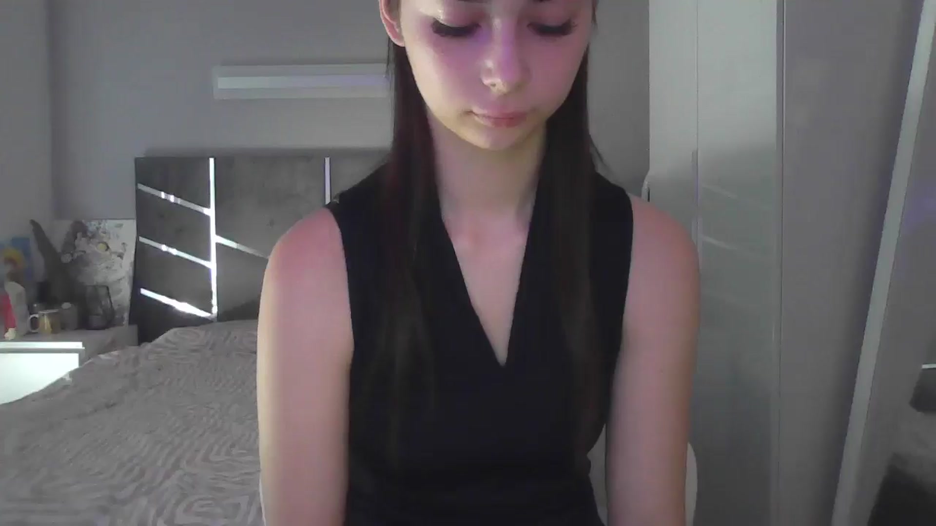 Gallery image thumbnail from AnitaHarper's myfreecams stream on, 07/07/2025, 11:05 image 9 of 20