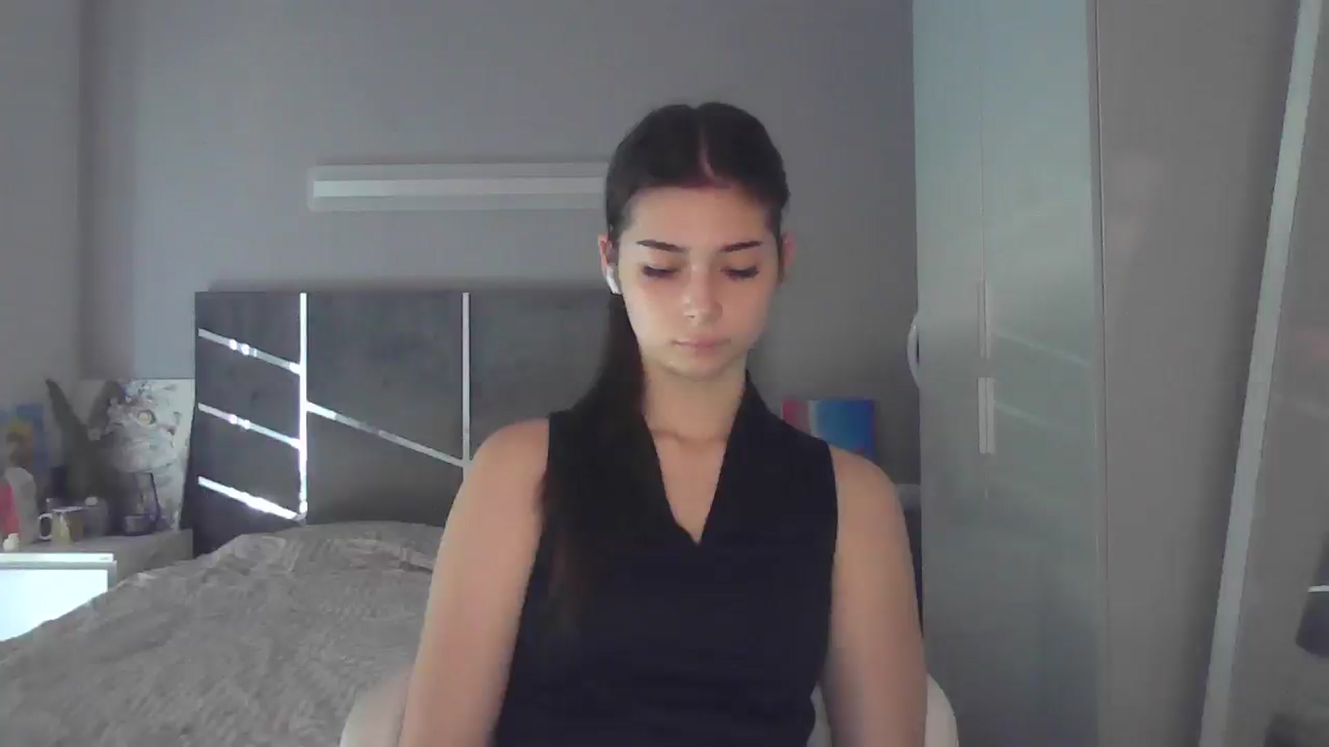 Gallery image thumbnail from AnitaHarper's myfreecams stream on, 07/07/2025, 13:00 image 4 of 20