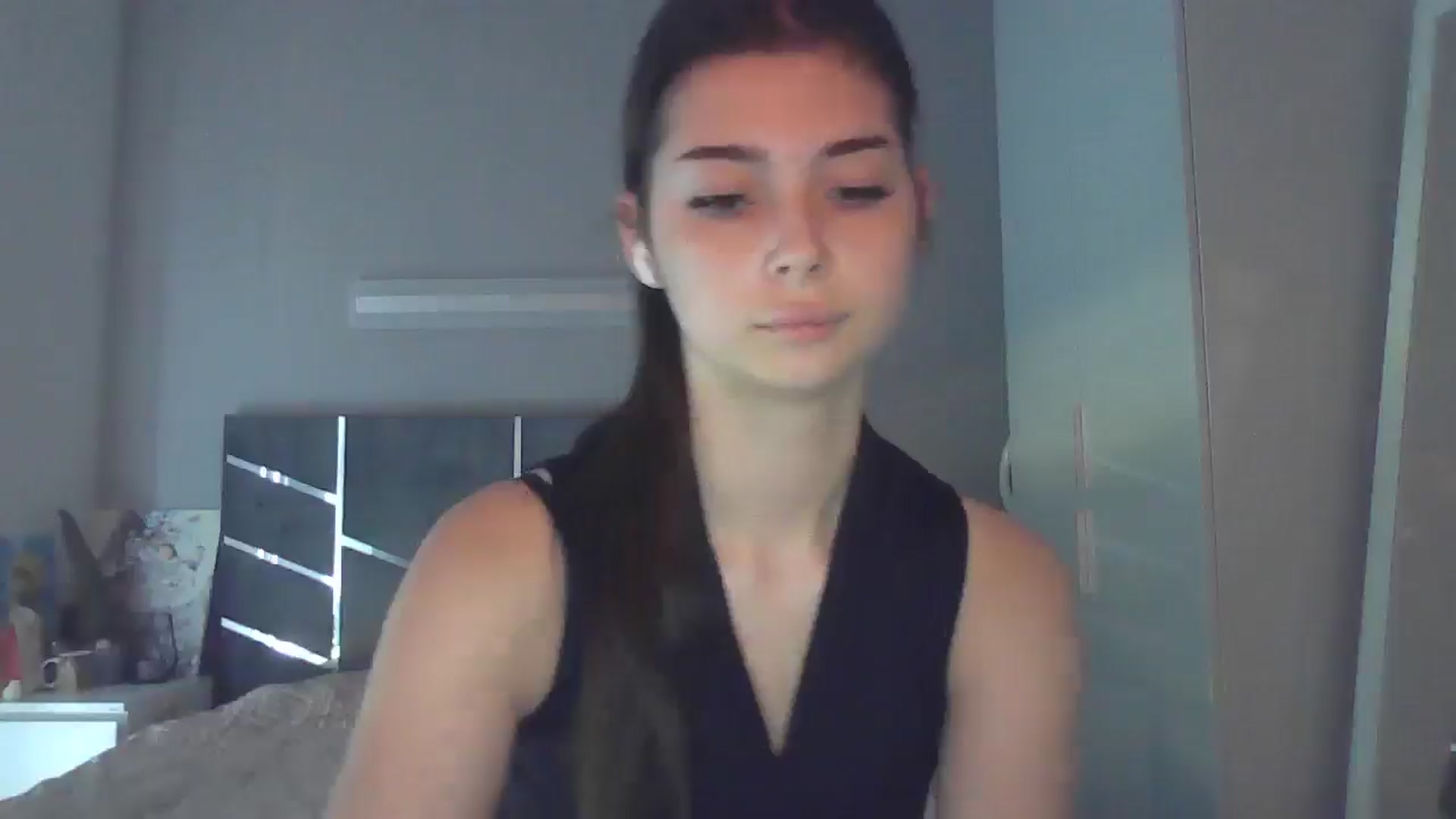 Gallery image thumbnail from AnitaHarper's myfreecams stream on, 07/07/2025, 14:01 image 11 of 20