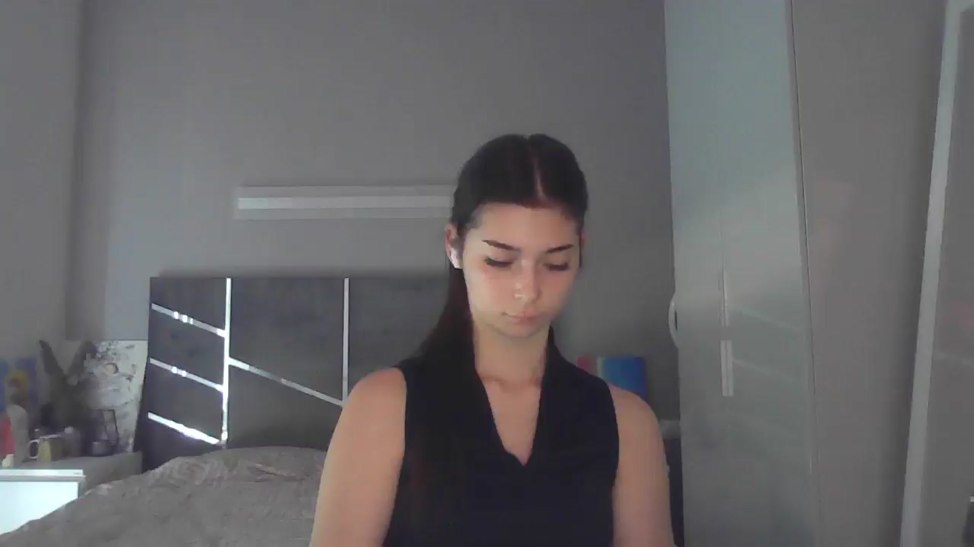 Gallery image thumbnail from AnitaHarper's myfreecams stream on, 07/07/2025, 14:01 image 10 of 20