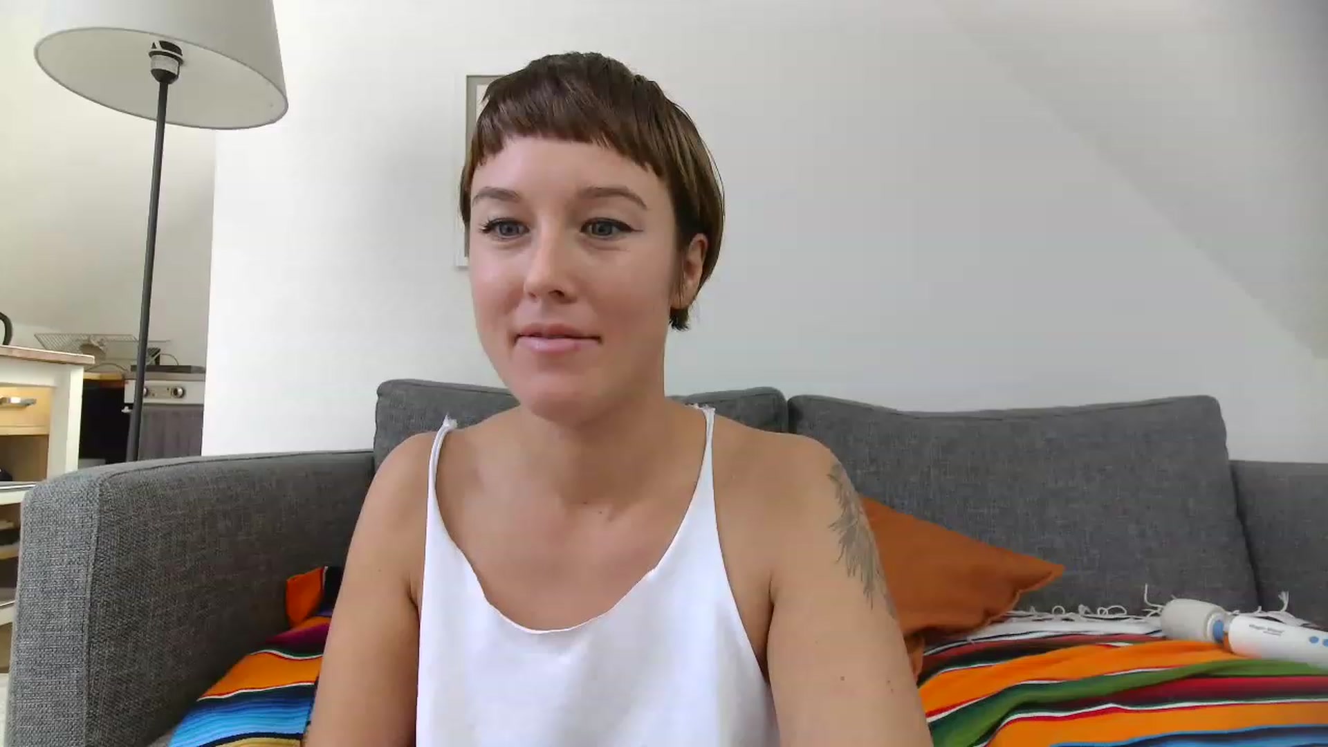 Gallery image thumbnail from AnitaOrgasm's myfreecams stream on, 11/16/2022, 21:03 image 4 of 20