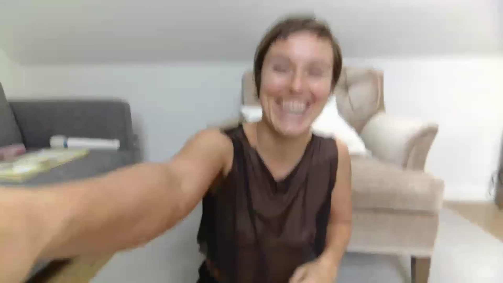 Gallery image thumbnail from AnitaOrgasm's myfreecams stream on, 11/30/2022, 21:17 image 2 of 20