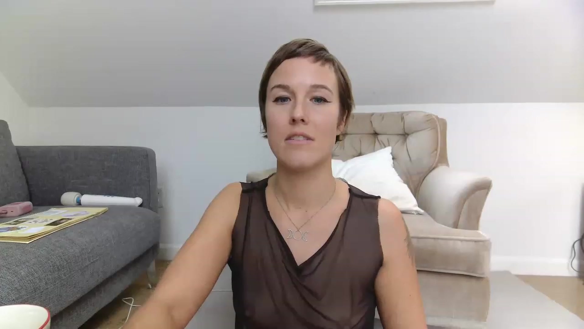 Gallery image thumbnail from AnitaOrgasm's myfreecams stream on, 11/30/2022, 21:17 image 18 of 20