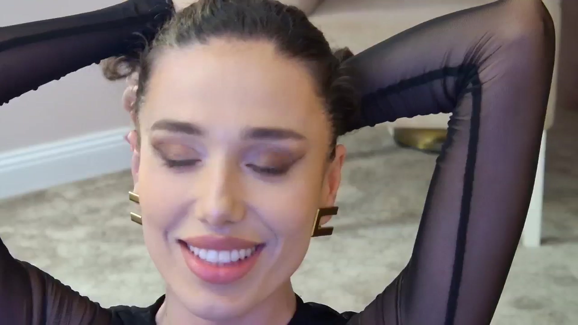 Gallery image thumbnail from AnitaRicci's myfreecams stream on, 05/19/2024, 08:00 image 10 of 20