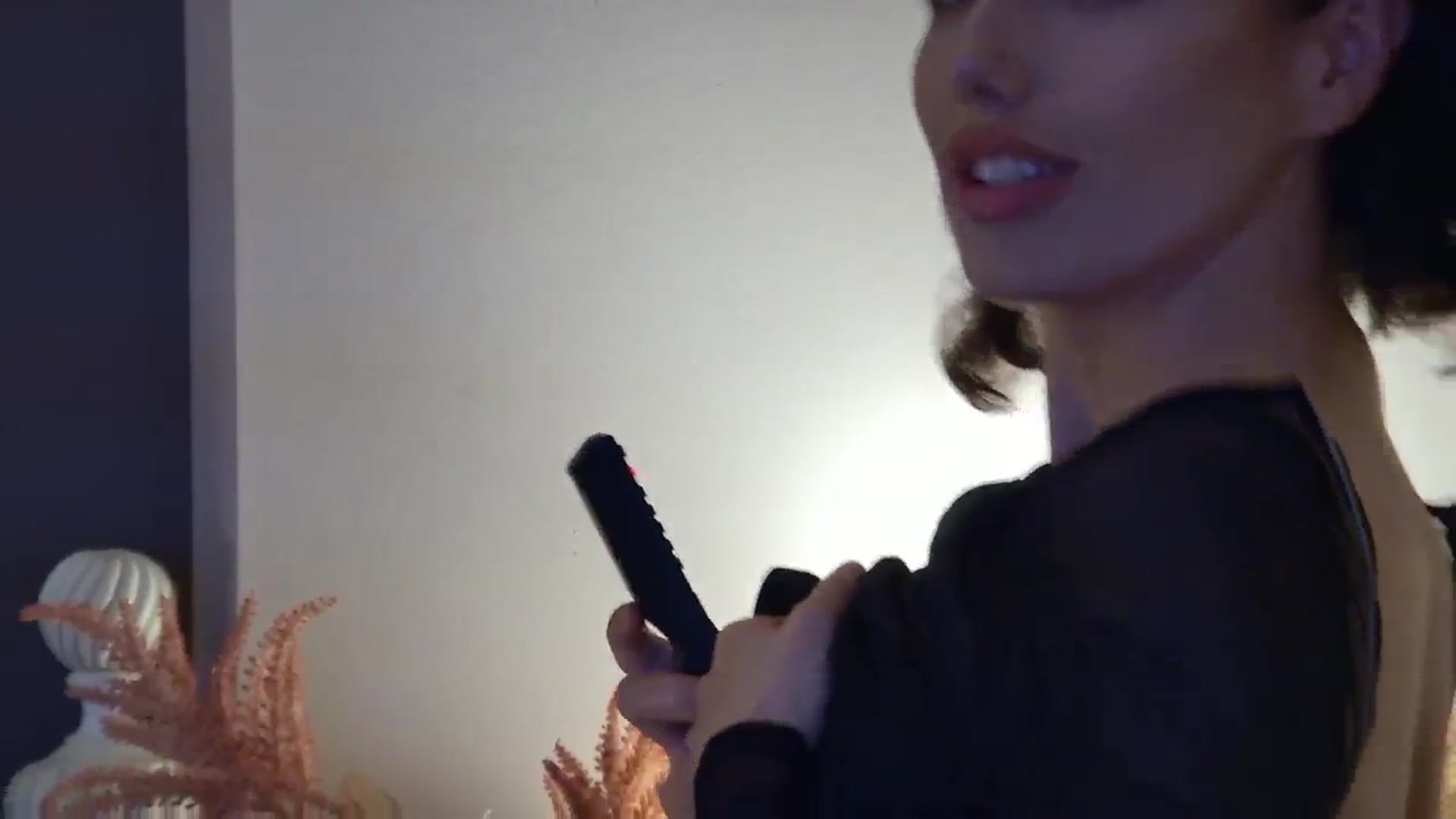 Gallery image thumbnail from AnitaRicci's myfreecams stream on, 05/19/2024, 10:35 image 18 of 20
