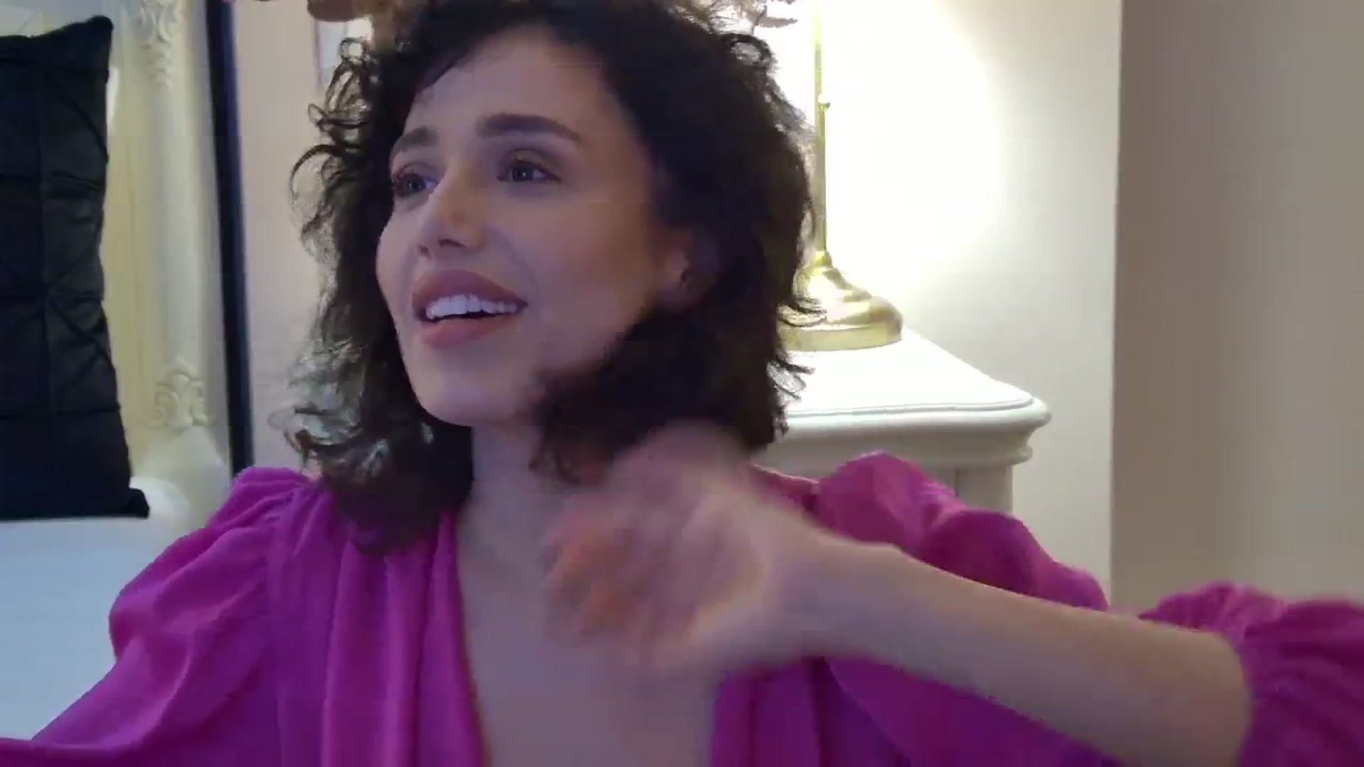 Gallery image thumbnail from AnitaRicci's myfreecams stream on, 05/20/2024, 04:15 image 3 of 20