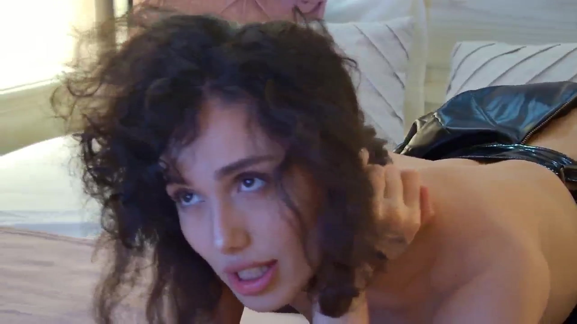 Gallery image thumbnail from AnitaRicci's myfreecams stream on, 05/20/2024, 07:34 image 7 of 20