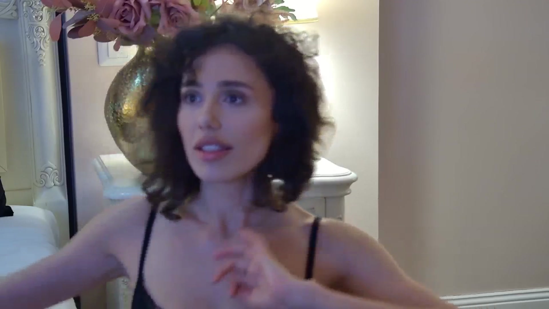 Gallery image thumbnail from AnitaRicci's myfreecams stream on, 05/20/2024, 09:25 image 11 of 20