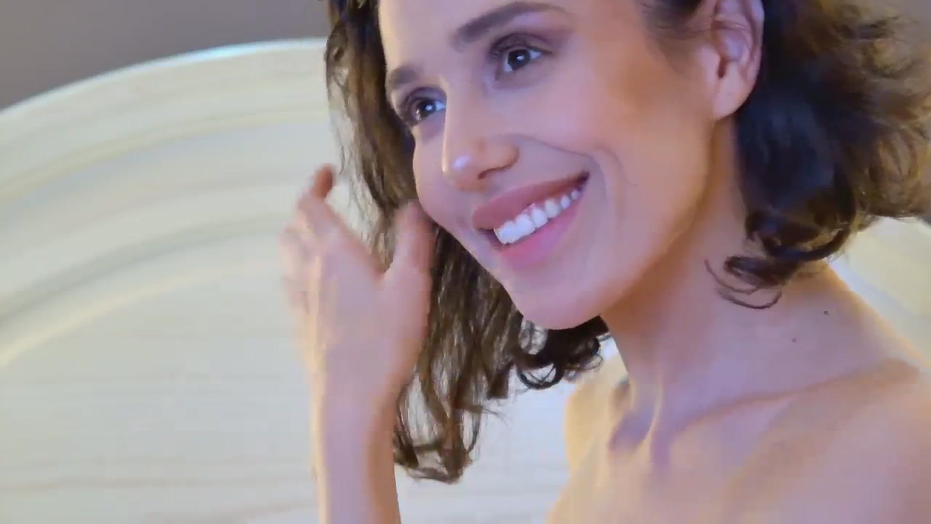 Gallery image thumbnail from AnitaRicci's myfreecams stream on, 05/23/2024, 13:40 image 4 of 20