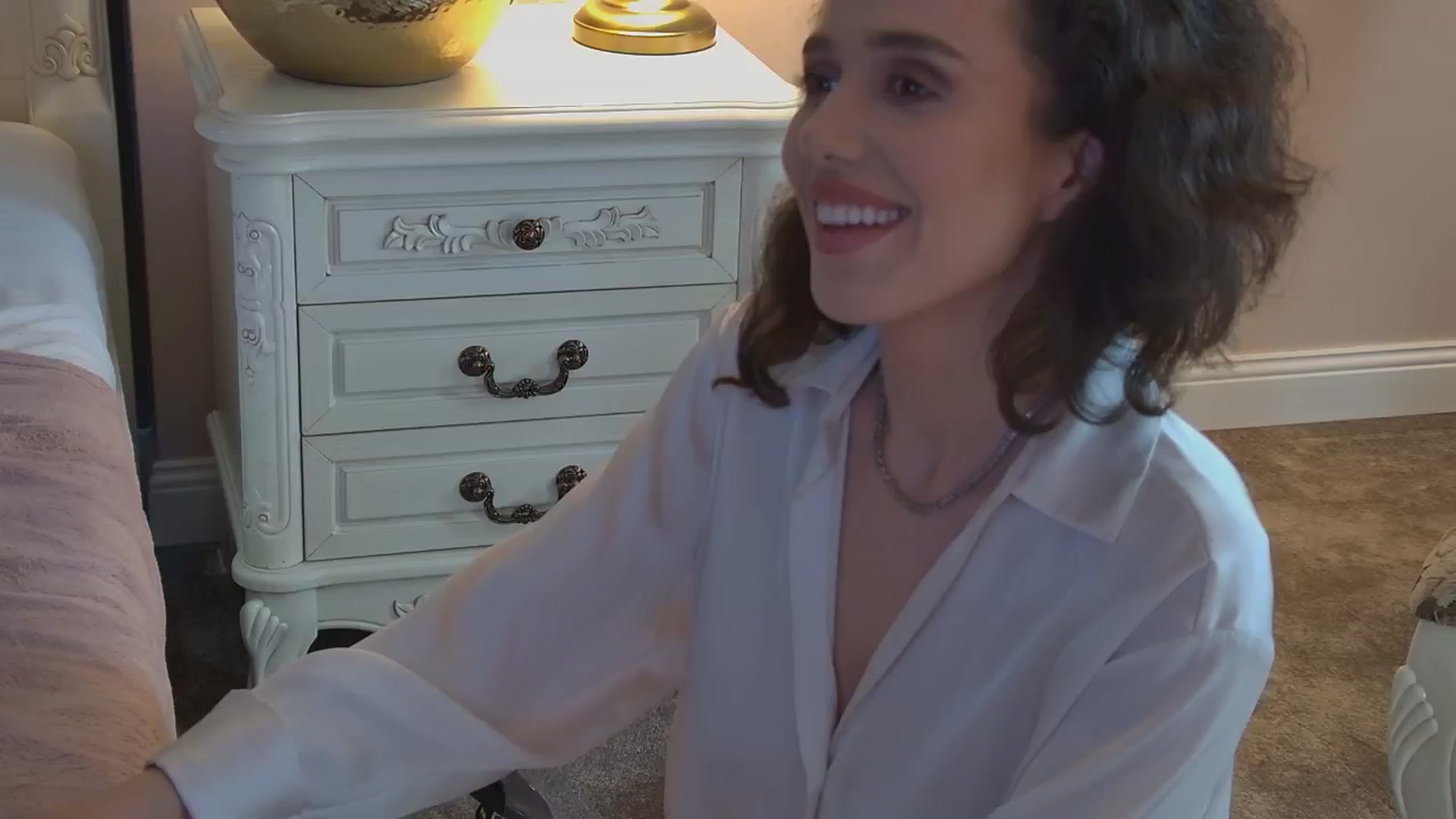 Gallery image thumbnail from AnitaRicci's myfreecams stream on, 05/25/2024, 06:29 image 16 of 20