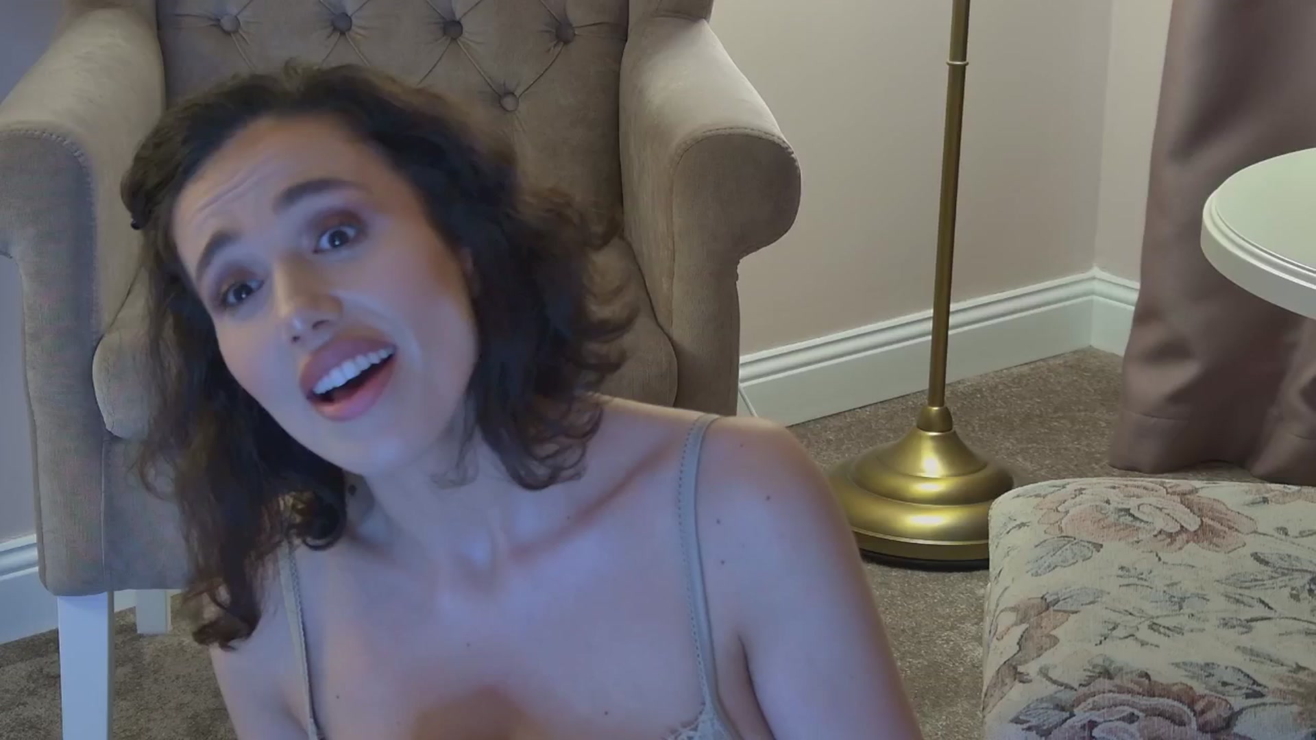 Gallery image thumbnail from AnitaRicci's myfreecams stream on, 05/27/2024, 09:53 image 1 of 20