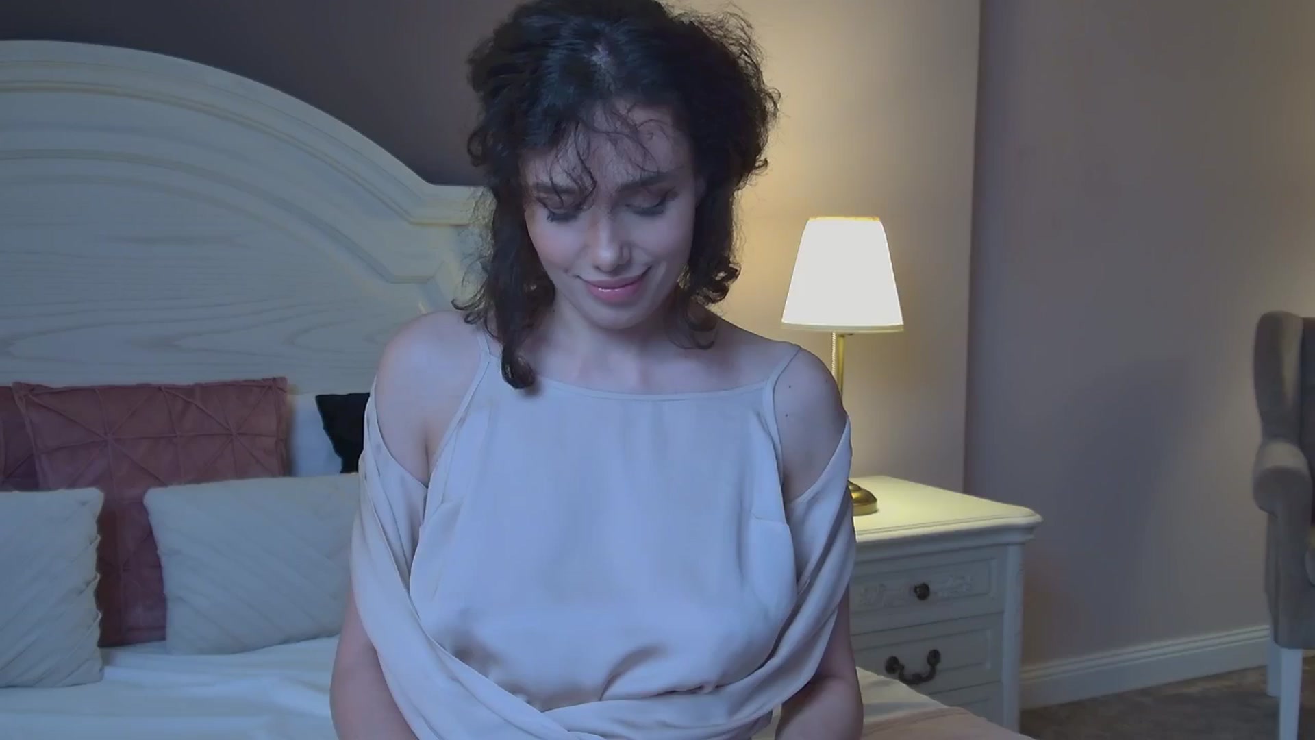 Gallery image thumbnail from AnitaRicci's myfreecams stream on, 06/07/2024, 09:52 image 9 of 20