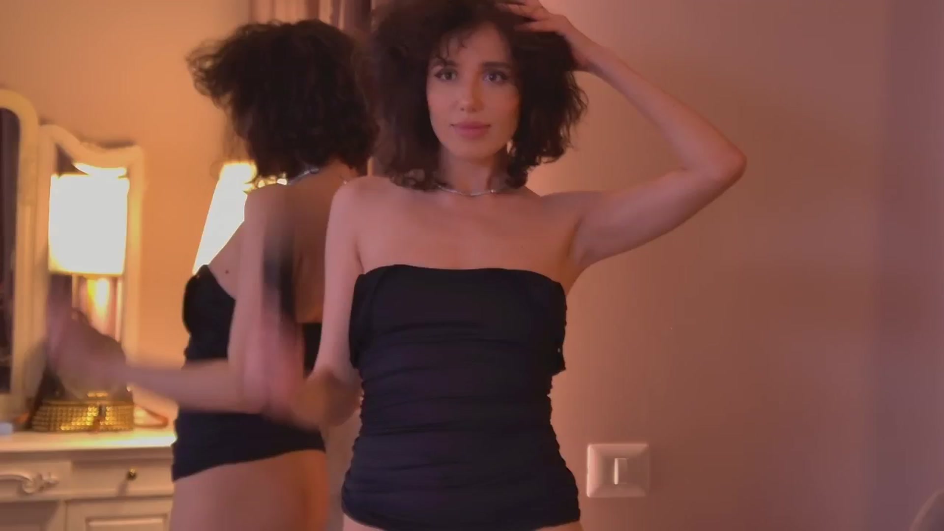 Gallery image thumbnail from AnitaRicci's myfreecams stream on, 06/09/2024, 11:55 image 16 of 20