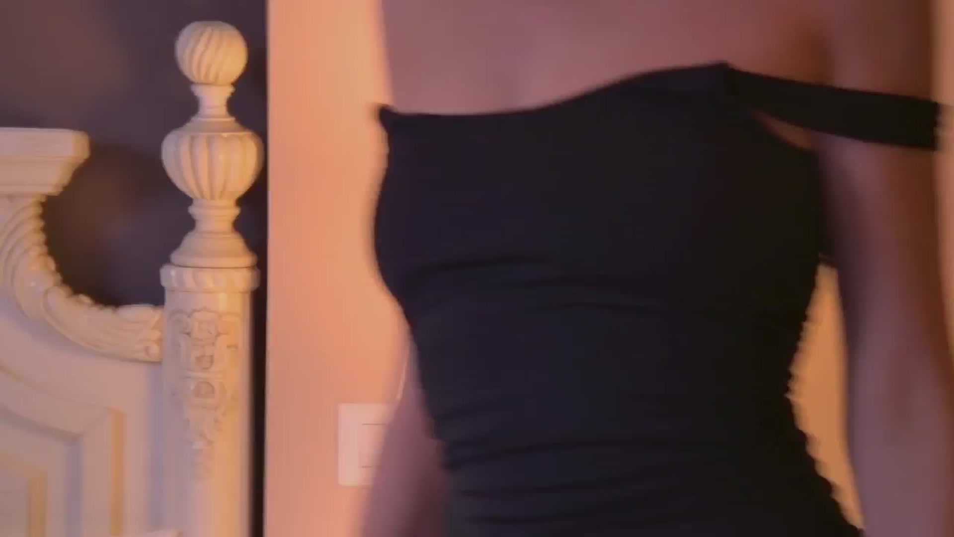 Gallery image thumbnail from AnitaRicci's myfreecams stream on, 06/09/2024, 14:08 image 18 of 20