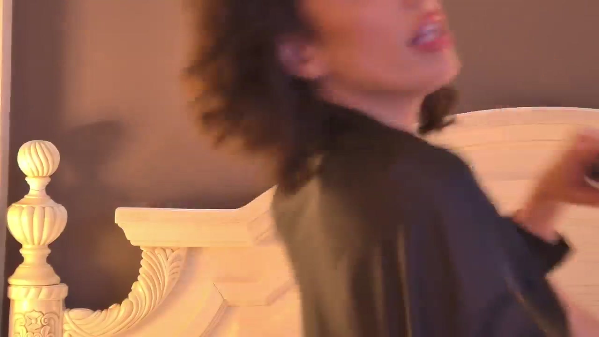 Gallery image thumbnail from AnitaRicci's myfreecams stream on, 06/12/2024, 12:30 image 8 of 20
