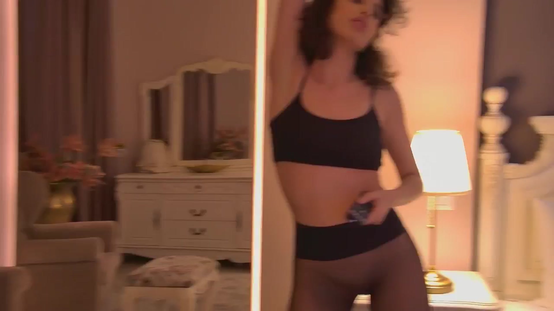 Gallery image thumbnail from AnitaRicci's myfreecams stream on, 06/23/2024, 12:20 image 16 of 20