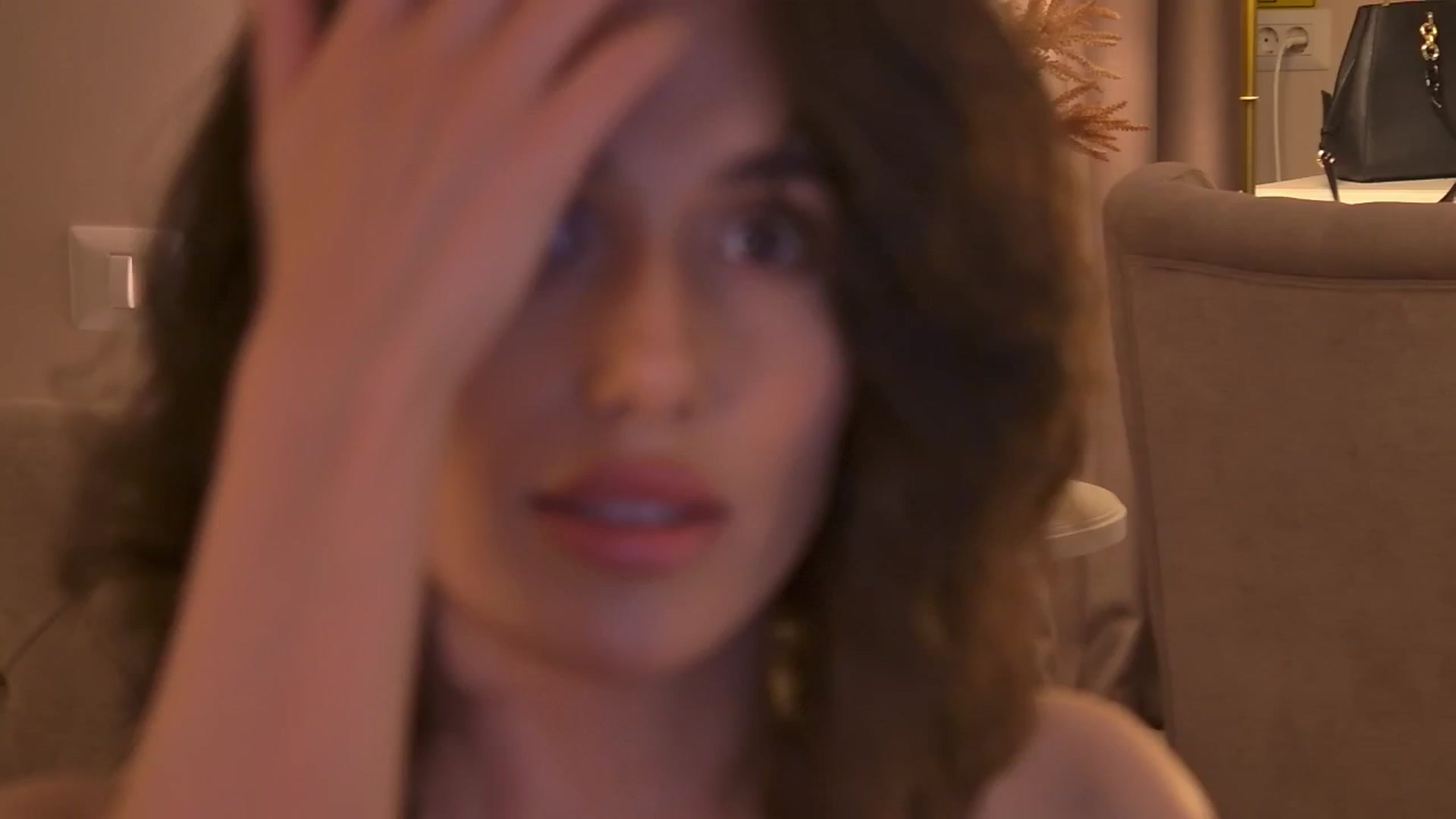 Gallery image thumbnail from AnitaRicci's myfreecams stream on, 09/08/2024, 11:03 image 1 of 20