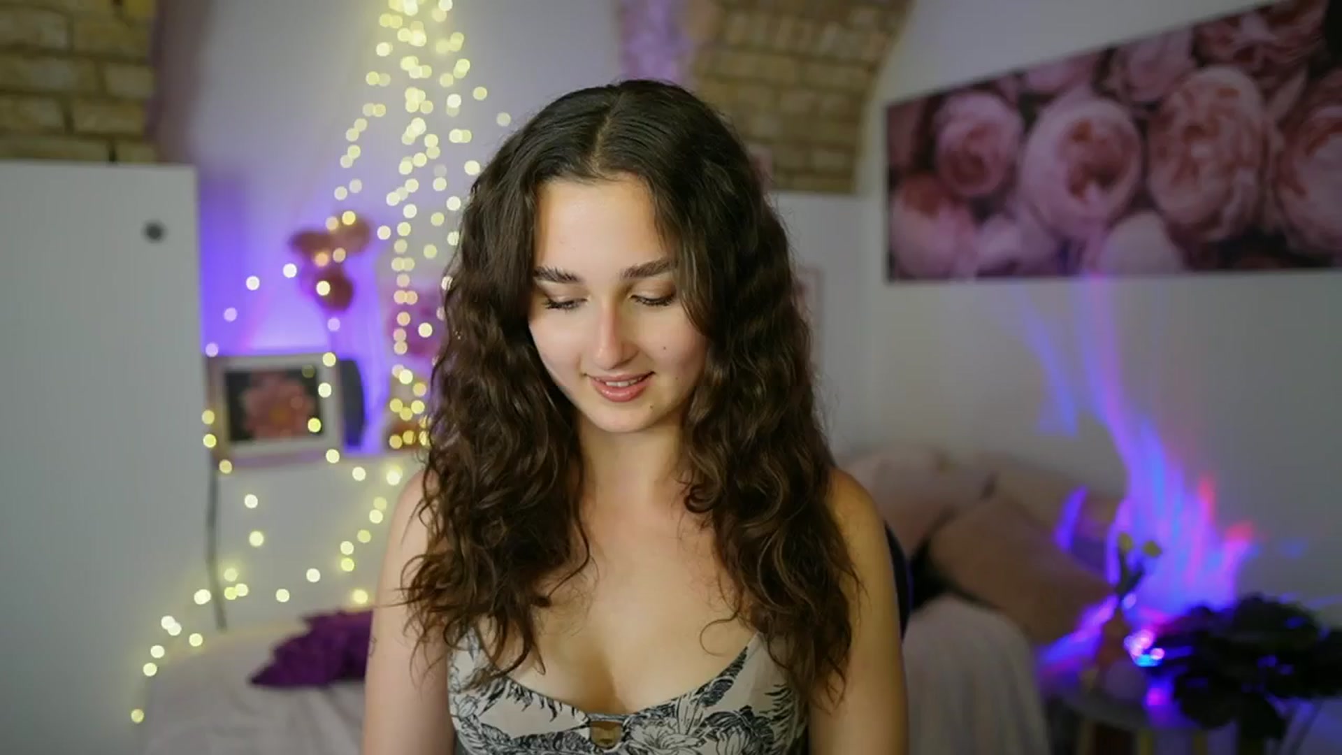 Gallery image thumbnail from Anita_Grey_'s myfreecams stream on, 06/07/2025, 21:38 image 1 of 20