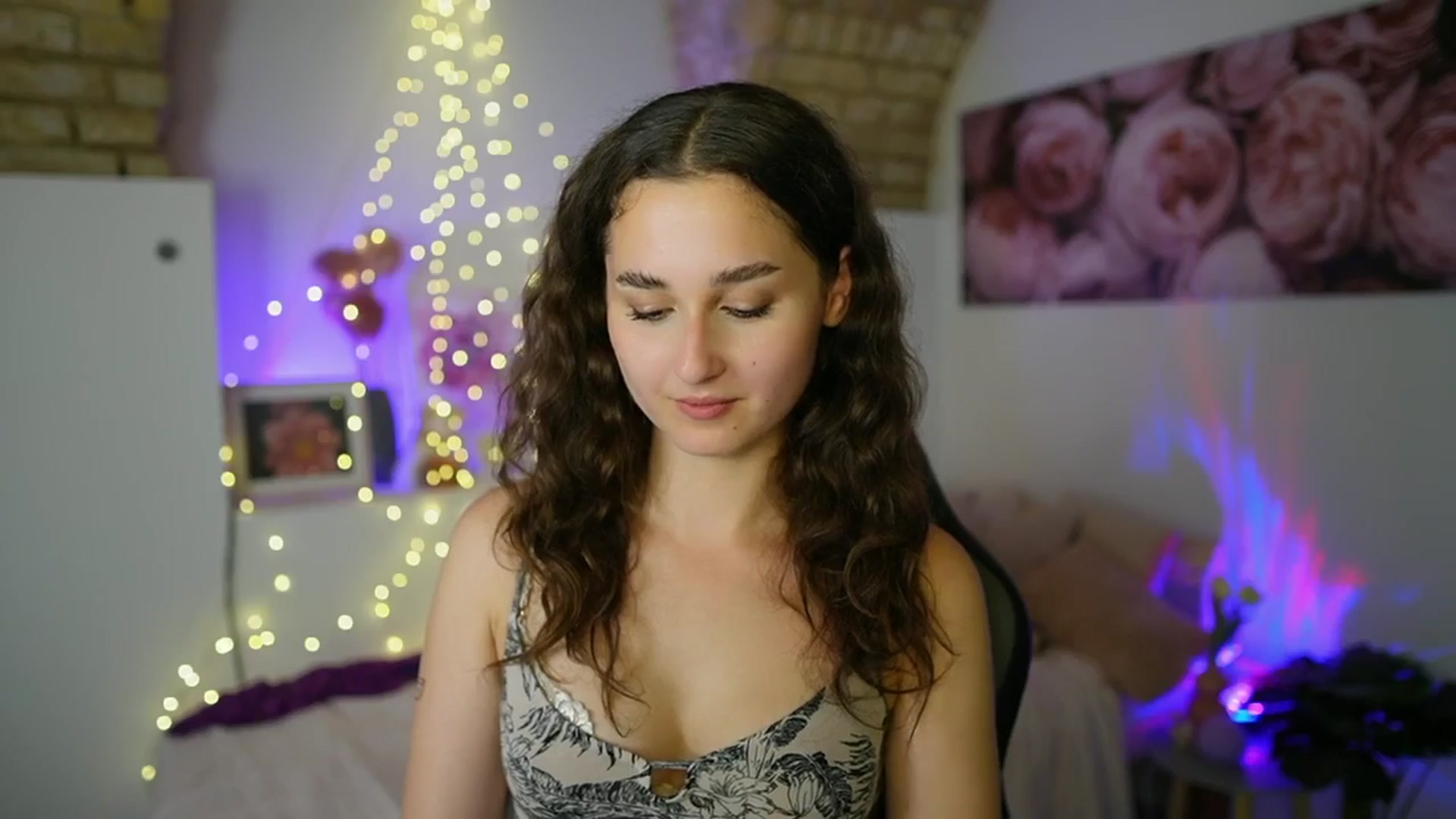 Gallery image thumbnail from Anita_Grey_'s myfreecams stream on, 06/07/2025, 23:41 image 4 of 20