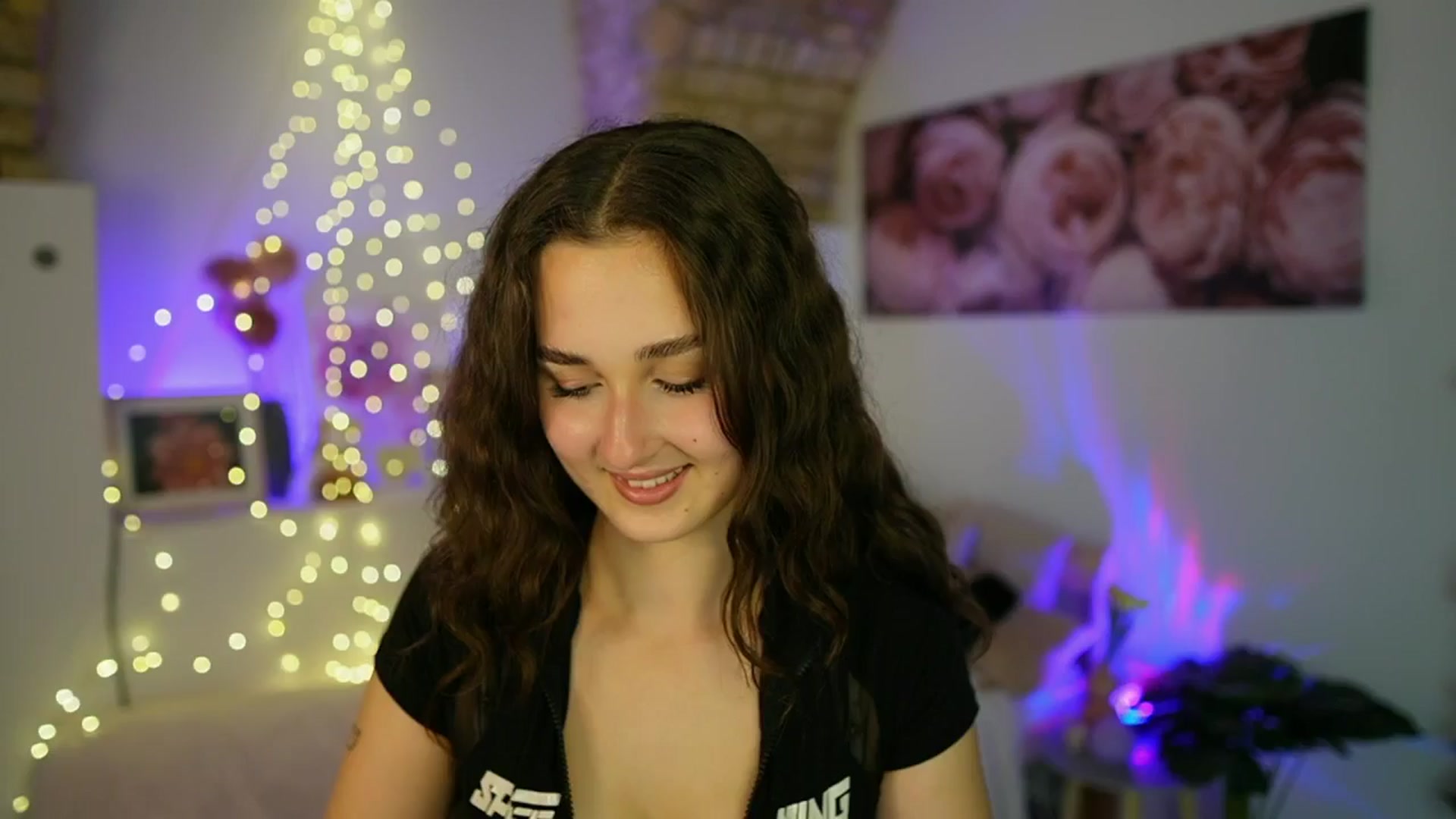 Gallery image thumbnail from Anita_Grey_'s myfreecams stream on, 06/08/2025, 20:03 image 2 of 20