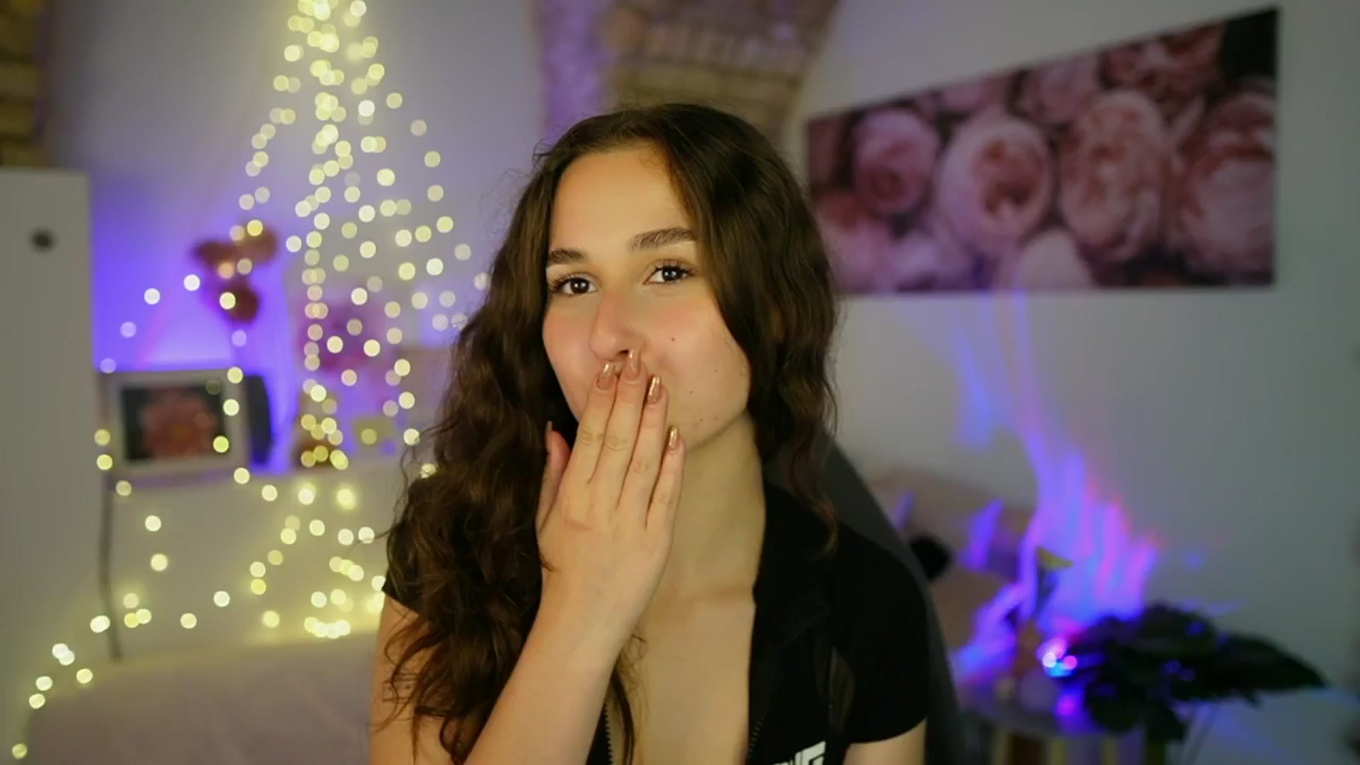 Gallery image thumbnail from Anita_Grey_'s myfreecams stream on, 06/08/2025, 20:03 image 3 of 20