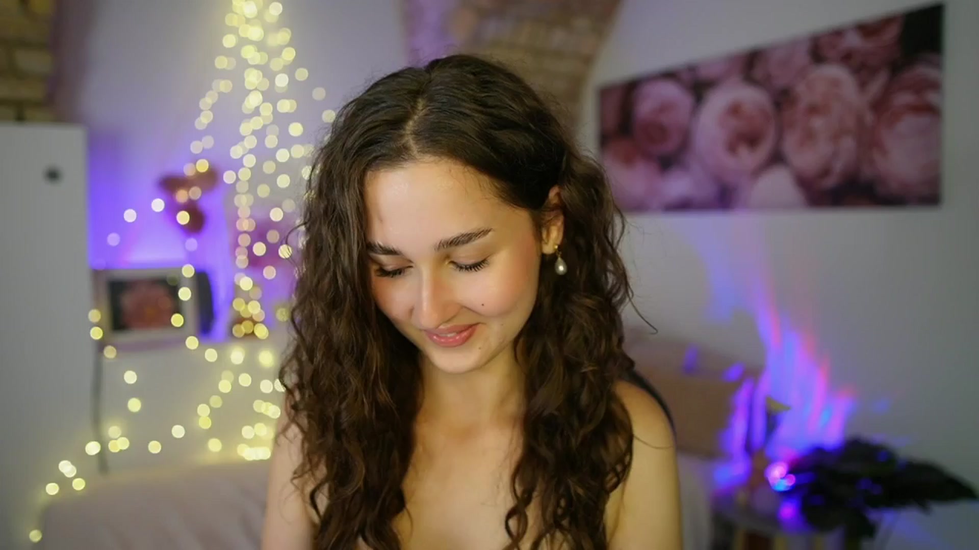 Gallery image thumbnail from Anita_Grey_'s myfreecams stream on, 06/11/2025, 20:11 image 3 of 20