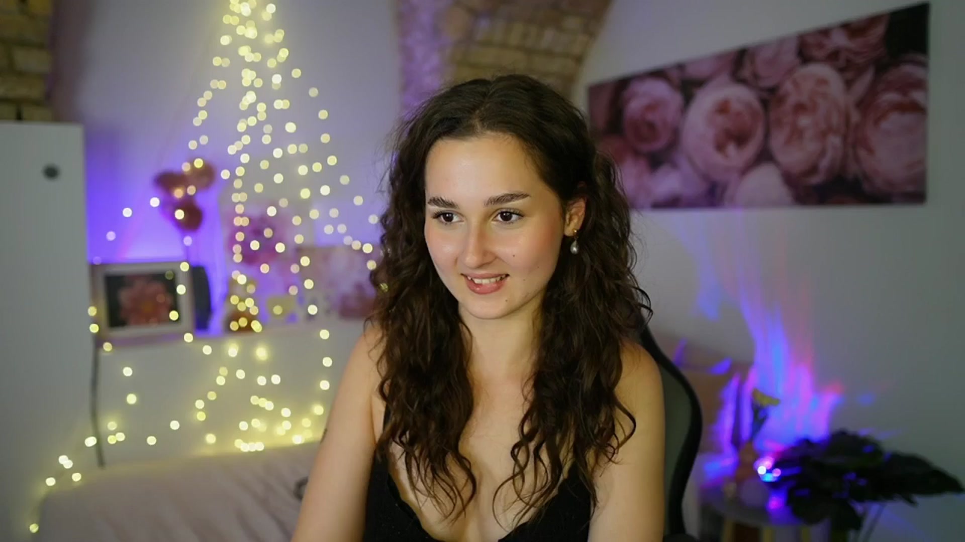 Gallery image thumbnail from Anita_Grey_'s myfreecams stream on, 06/11/2025, 20:11 image 11 of 20