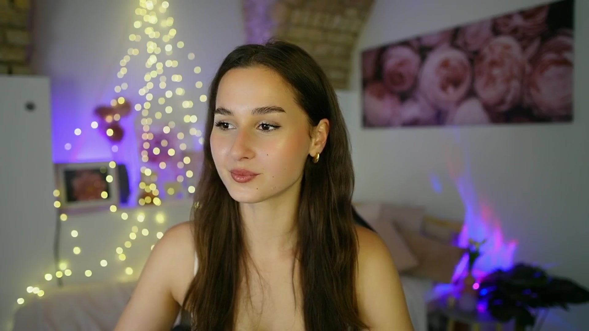 Gallery image thumbnail from Anita_Grey_'s myfreecams stream on, 06/12/2025, 19:13 image 6 of 20