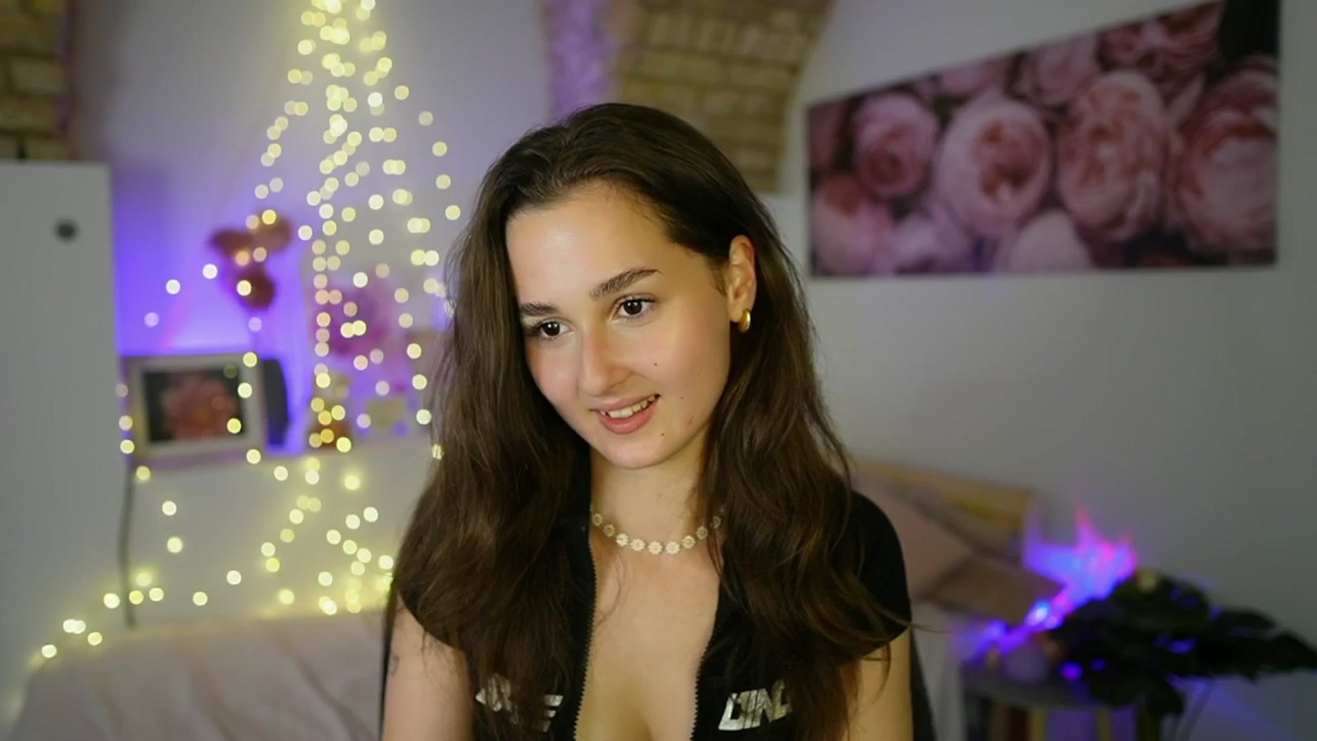Gallery image thumbnail from Anita_Grey_'s myfreecams stream on, 06/13/2025, 23:33 image 8 of 20