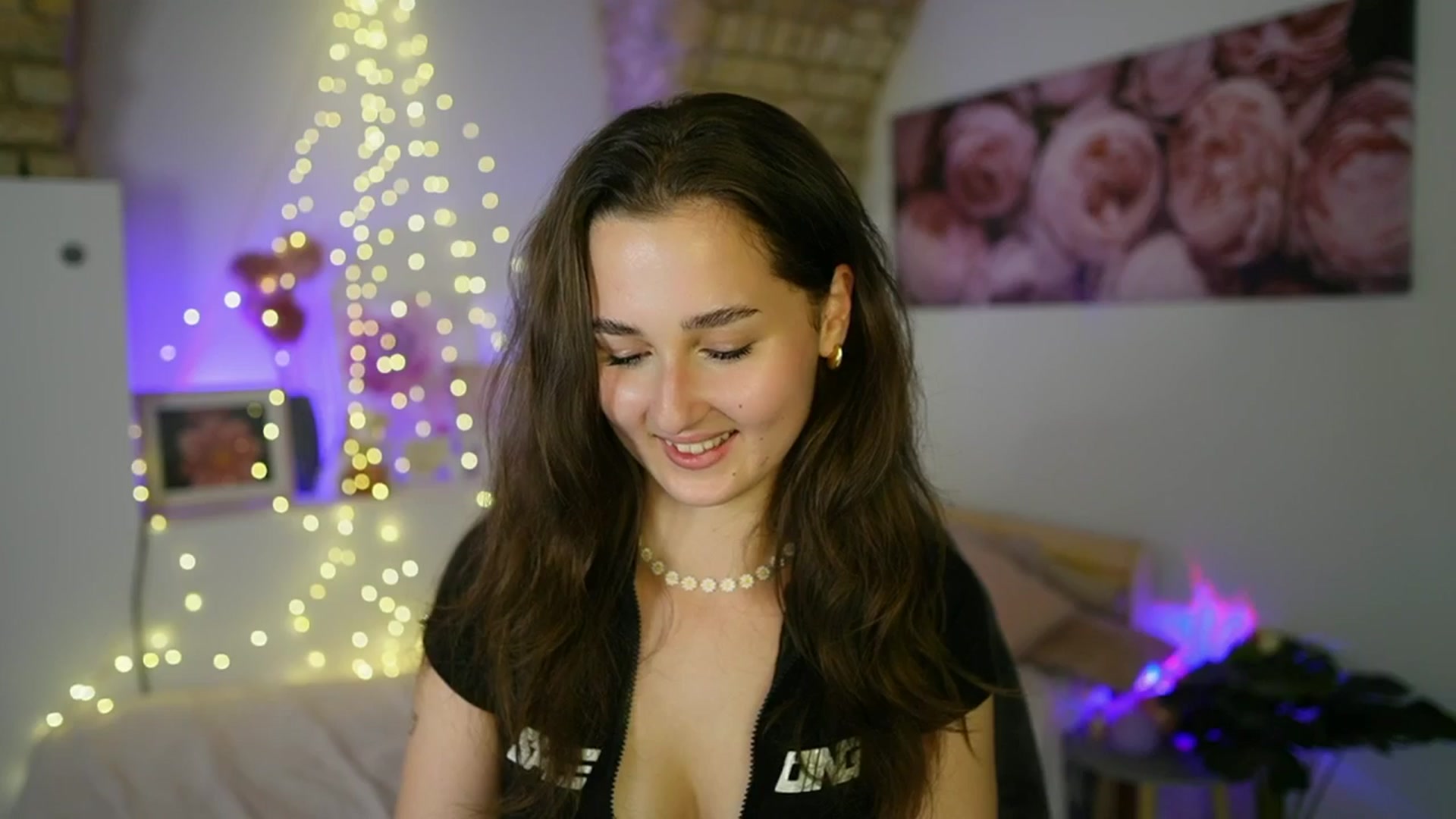 Gallery image thumbnail from Anita_Grey_'s myfreecams stream on, 06/13/2025, 23:33 image 11 of 20