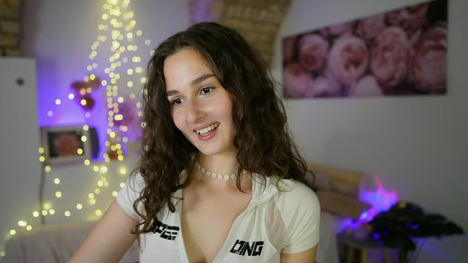 Gallery image thumbnail from Anita_Grey_'s myfreecams stream on, 06/15/2025, 19:15 image 18 of 20