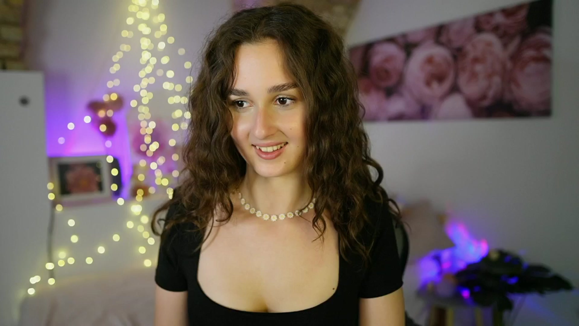 Gallery image thumbnail from Anita_Grey_'s myfreecams stream on, 06/16/2025, 19:30 image 12 of 20