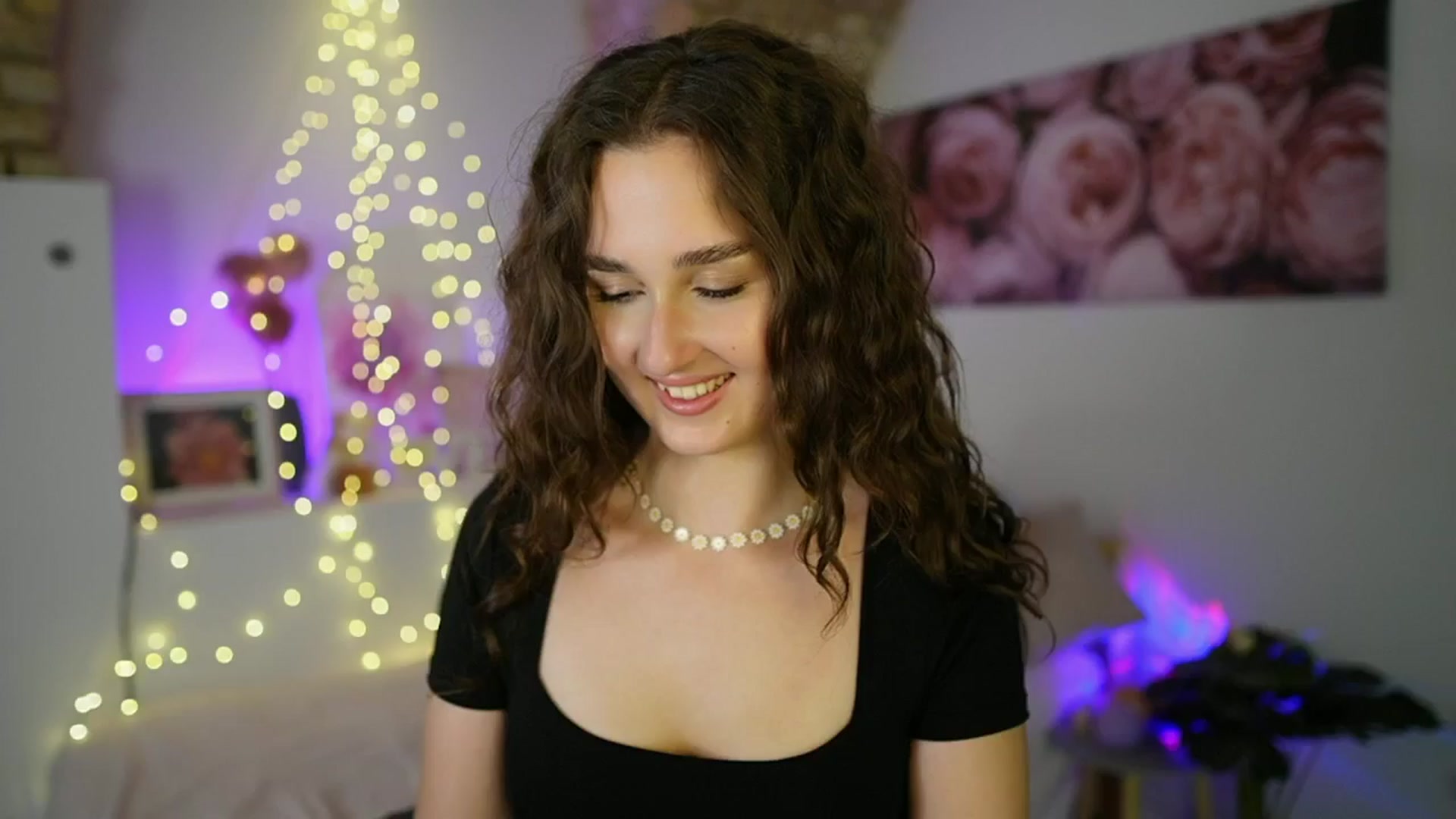 Gallery image thumbnail from Anita_Grey_'s myfreecams stream on, 06/16/2025, 19:30 image 8 of 20