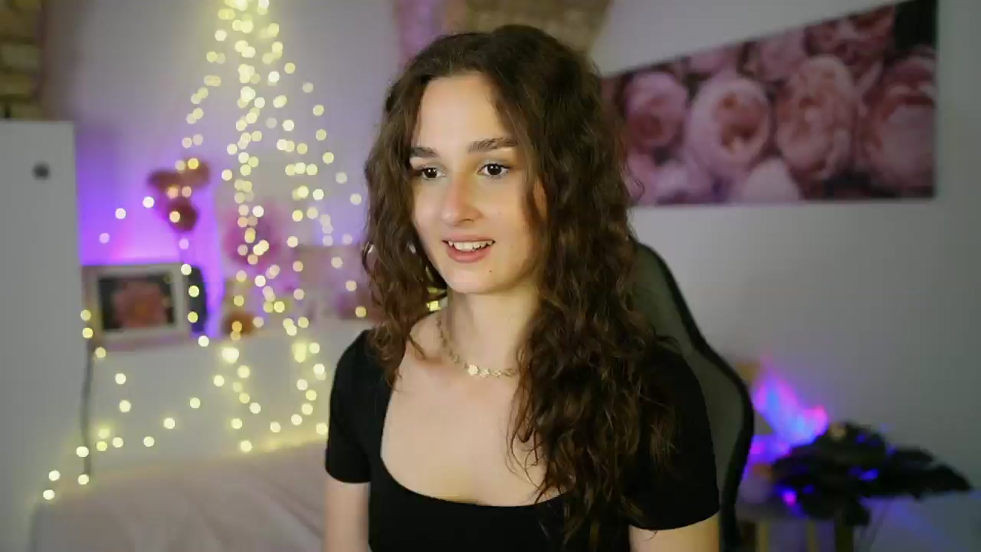 Gallery image thumbnail from Anita_Grey_'s myfreecams stream on, 06/16/2025, 20:48 image 10 of 20