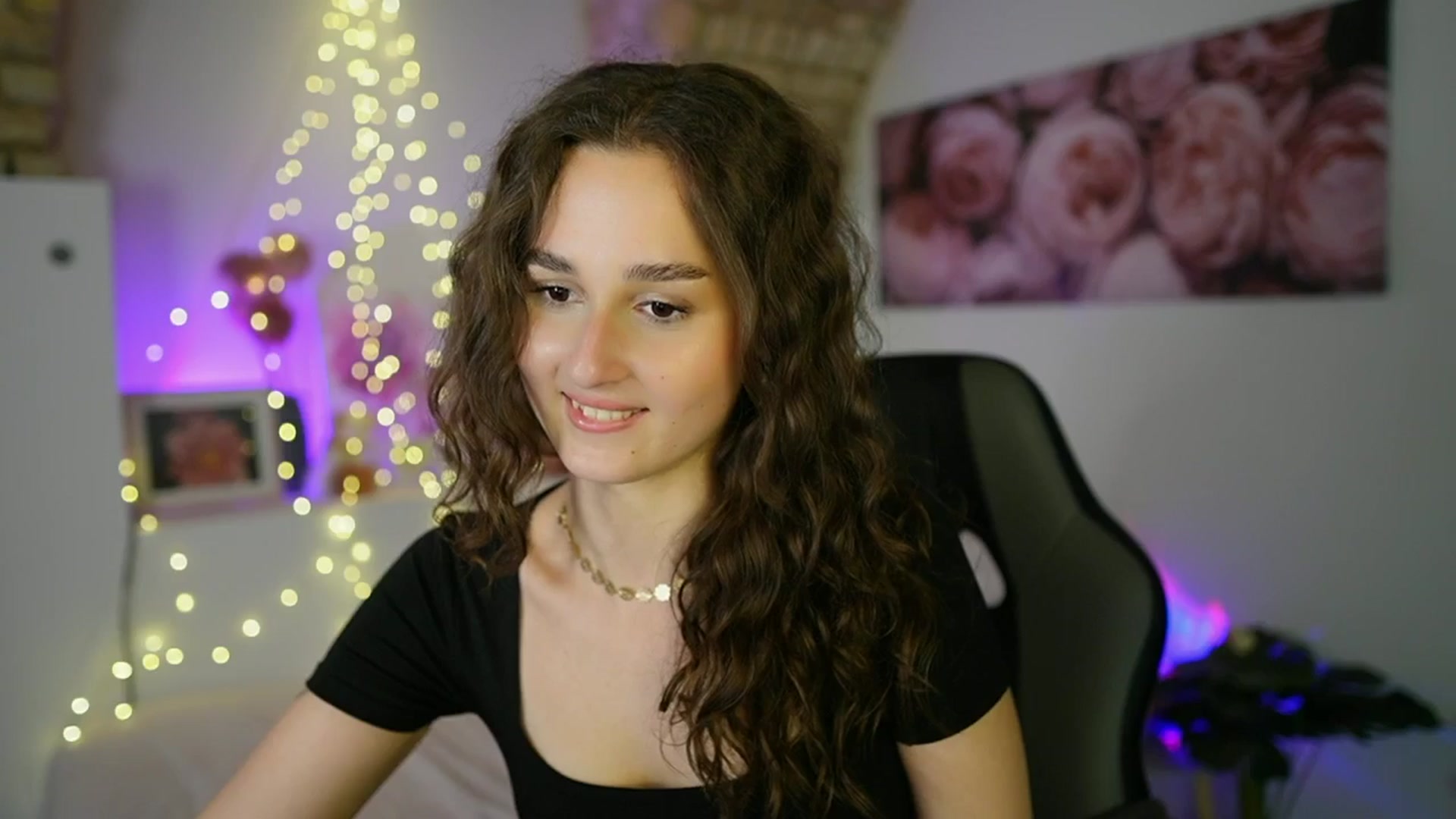 Gallery image thumbnail from Anita_Grey_'s myfreecams stream on, 06/16/2025, 20:48 image 9 of 20