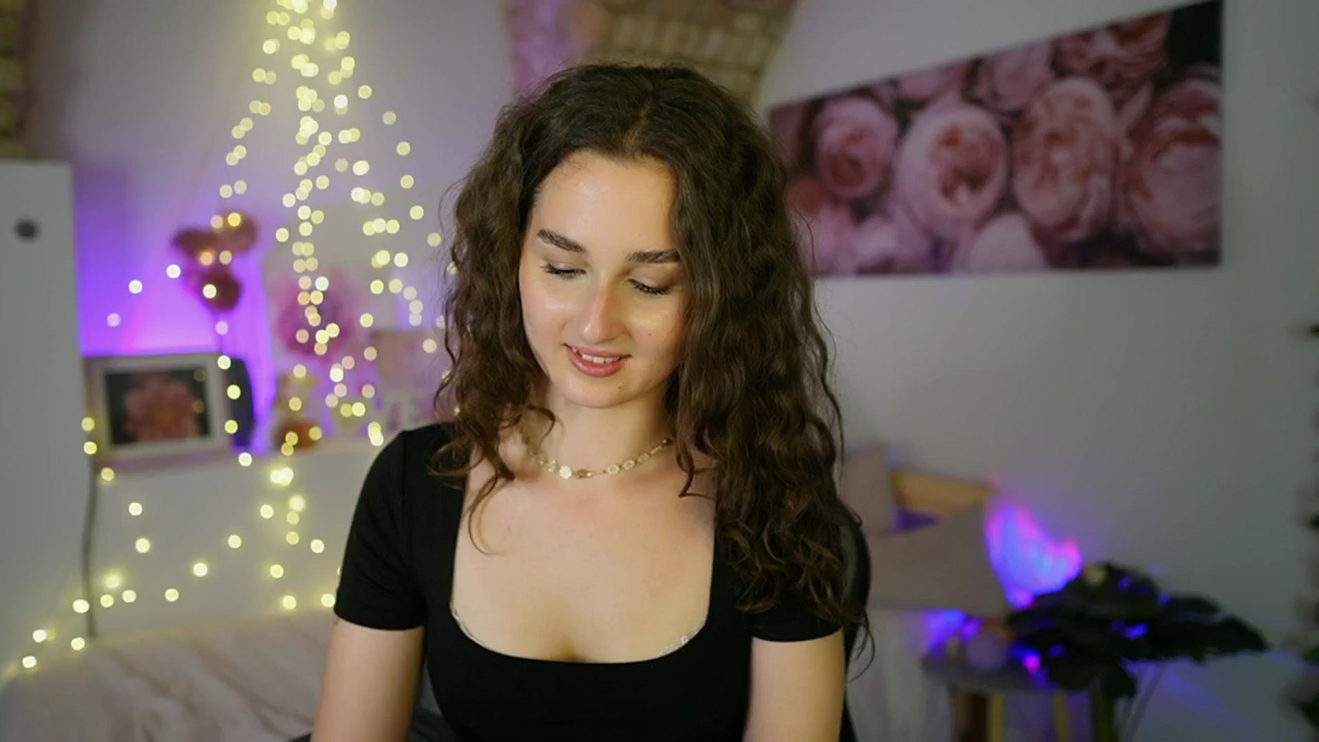 Gallery image thumbnail from Anita_Grey_'s myfreecams stream on, 06/16/2025, 23:11 image 12 of 20