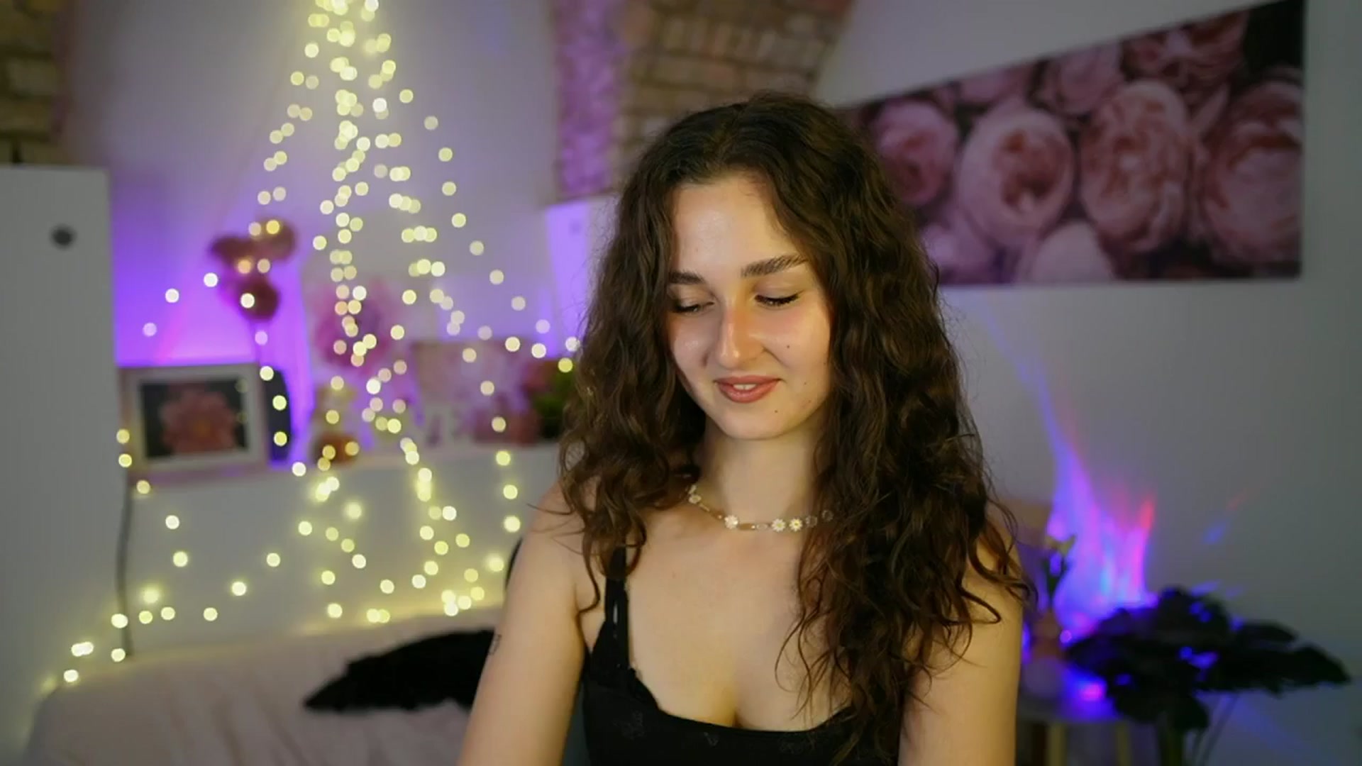 Gallery image thumbnail from Anita_Grey_'s myfreecams stream on, 06/17/2025, 19:34 image 7 of 20