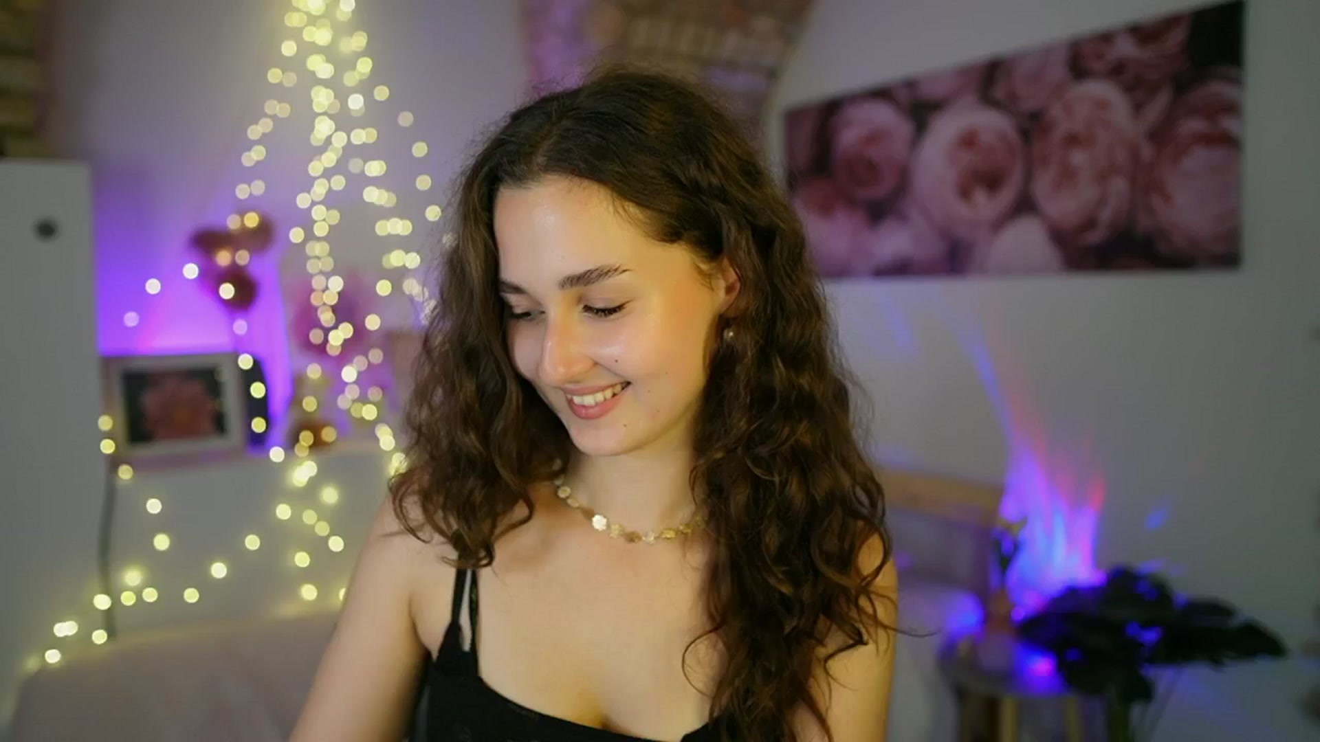 Gallery image thumbnail from Anita_Grey_'s myfreecams stream on, 06/17/2025, 21:33 image 14 of 20